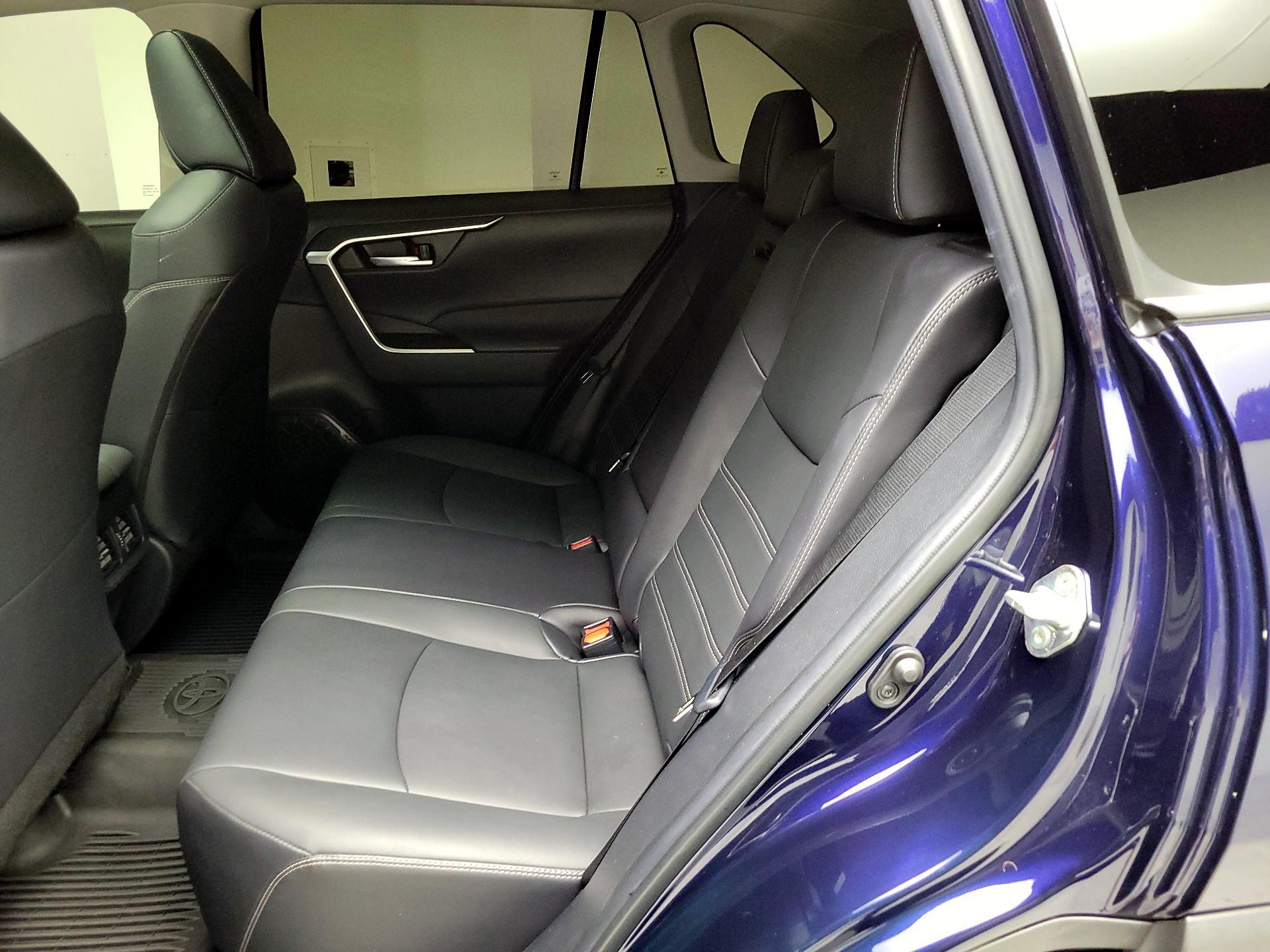 Thumbnail: 2023 Toyota RAV4 - 19