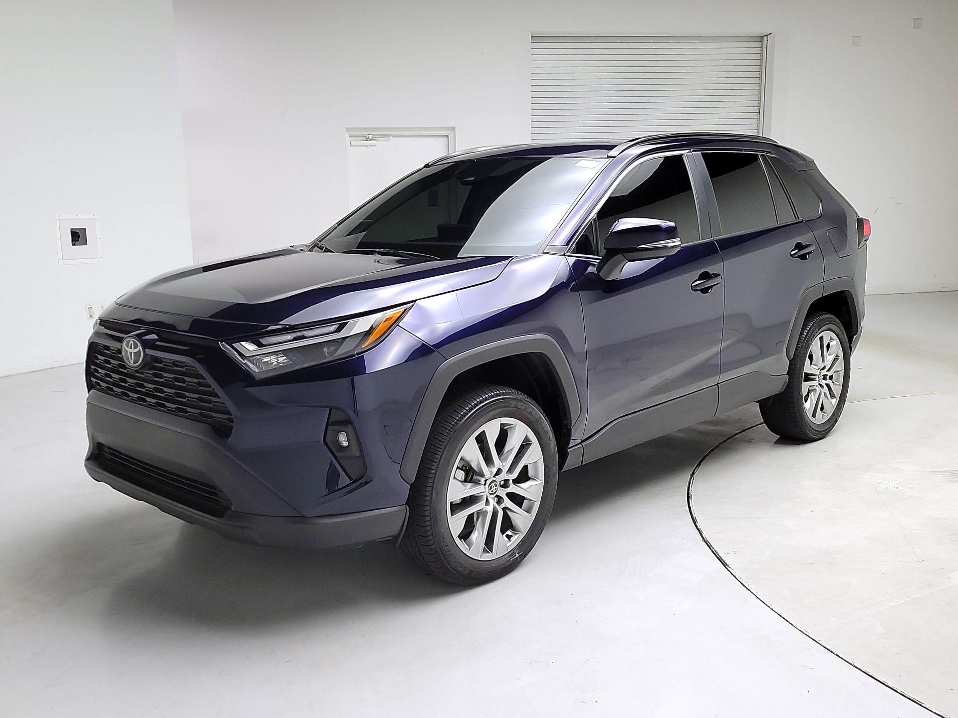 Thumbnail: 2023 Toyota RAV4 - 3