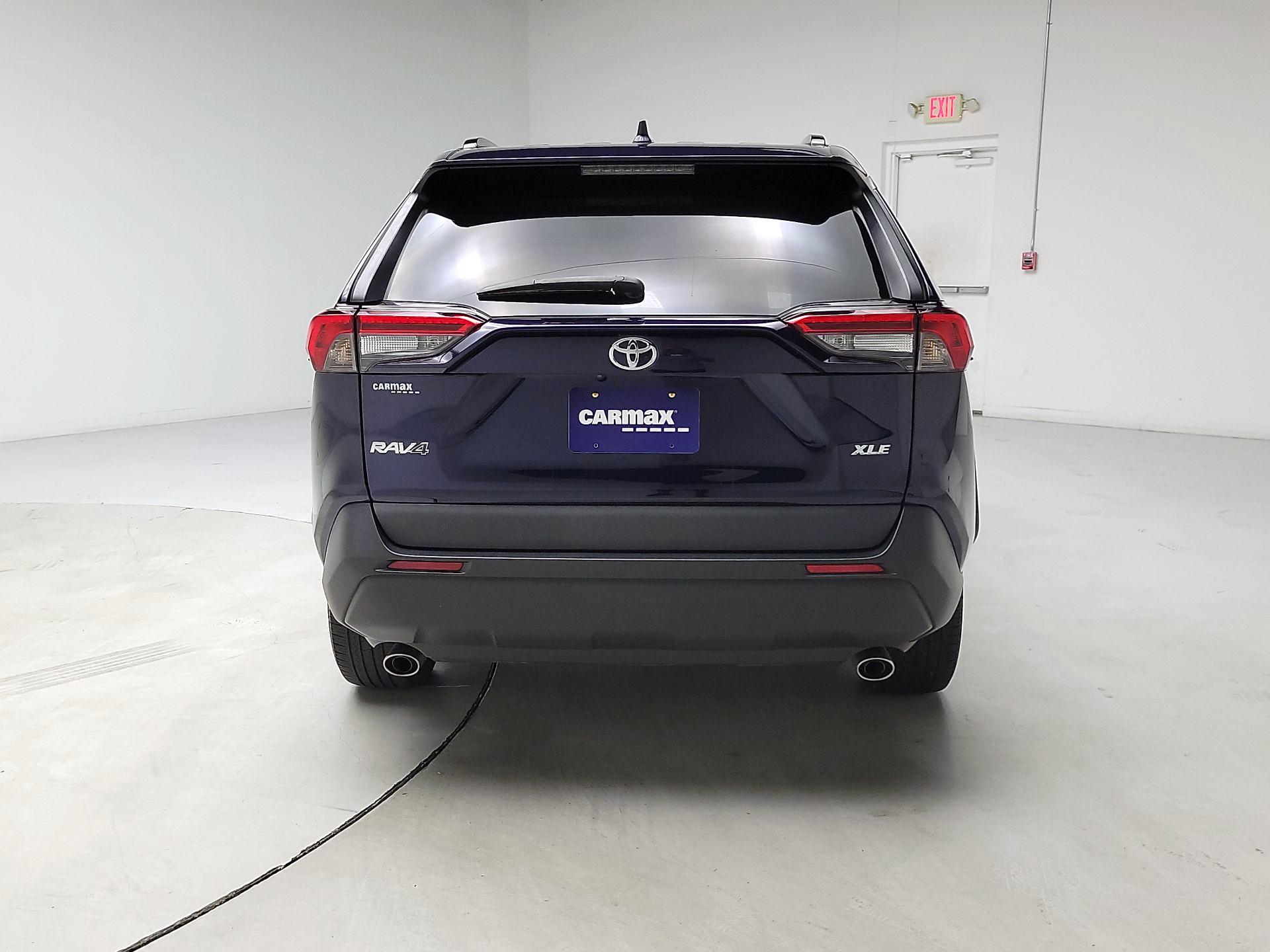 Thumbnail: 2023 Toyota RAV4 - 6