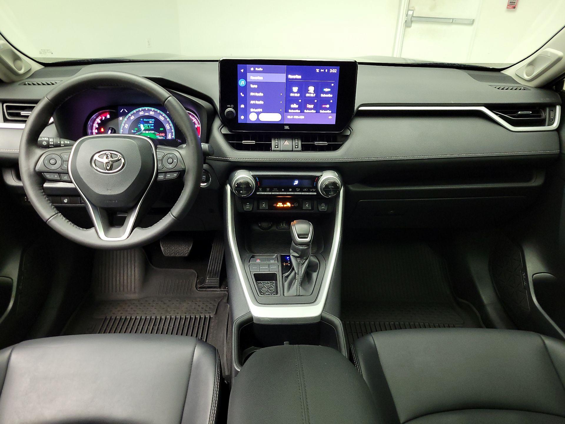 Thumbnail: 2023 Toyota RAV4 - 8