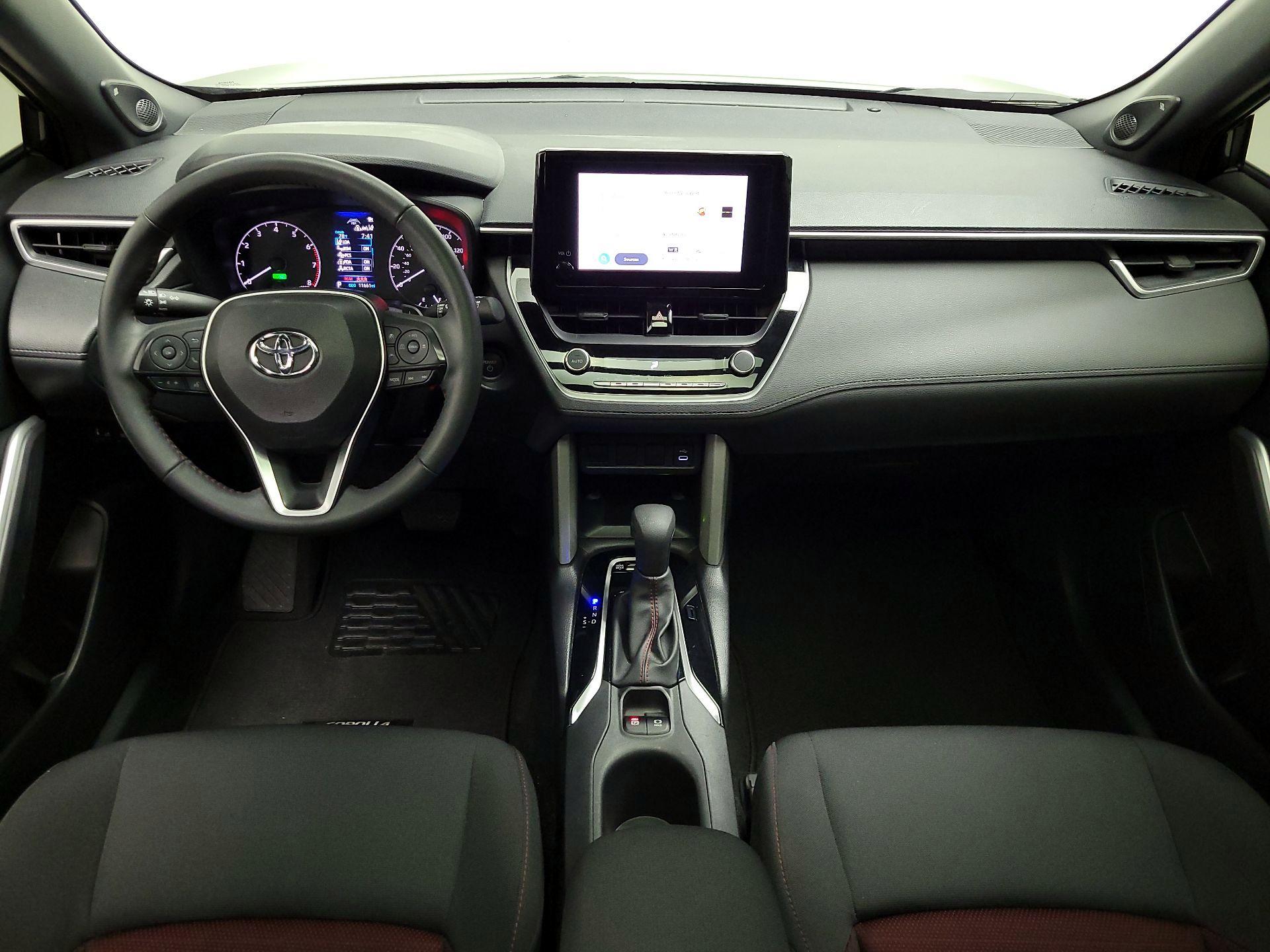 Thumbnail: 2024 Toyota Corolla Cross - 9