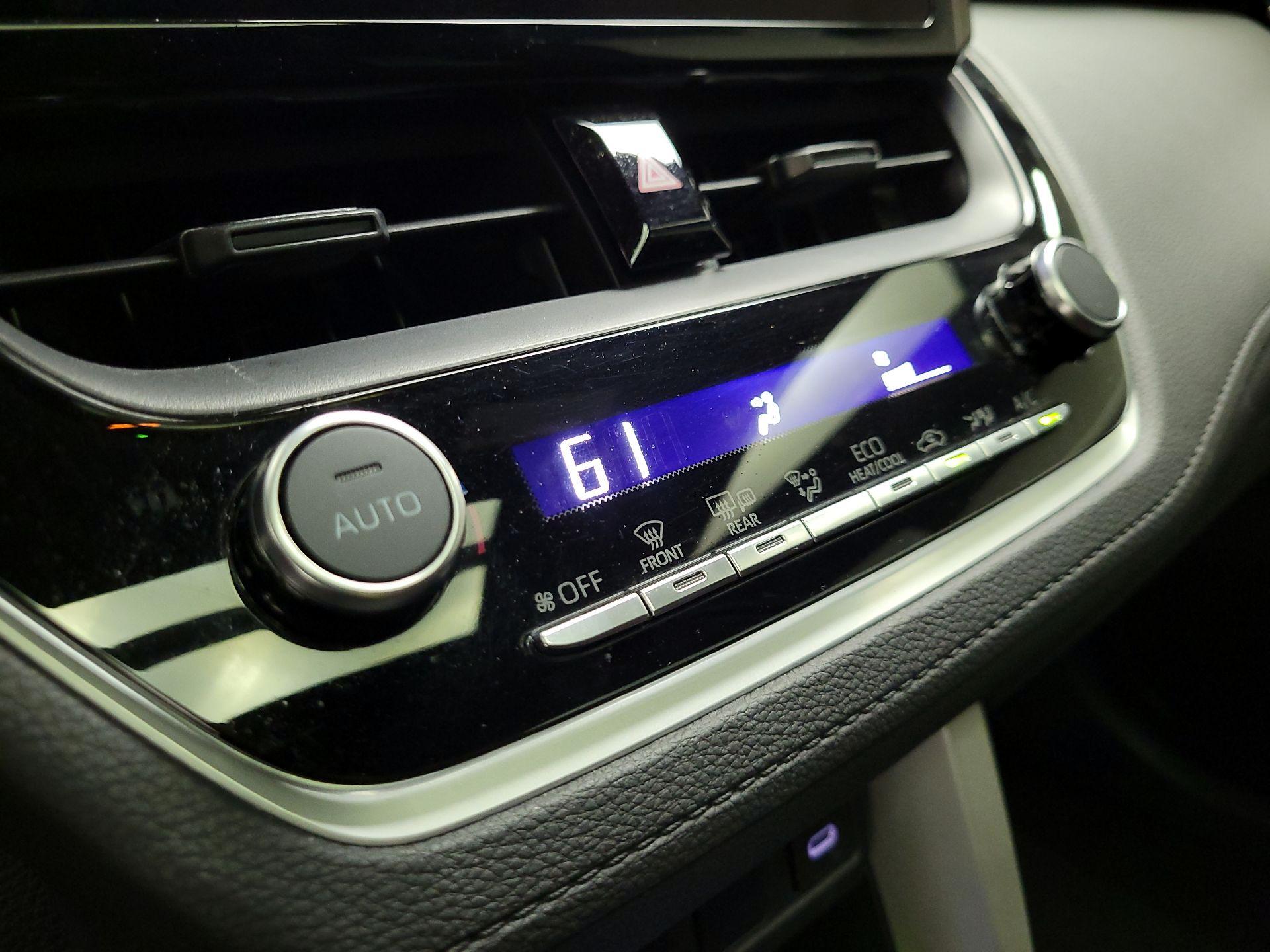 Thumbnail: 2024 Toyota Corolla Cross - 17