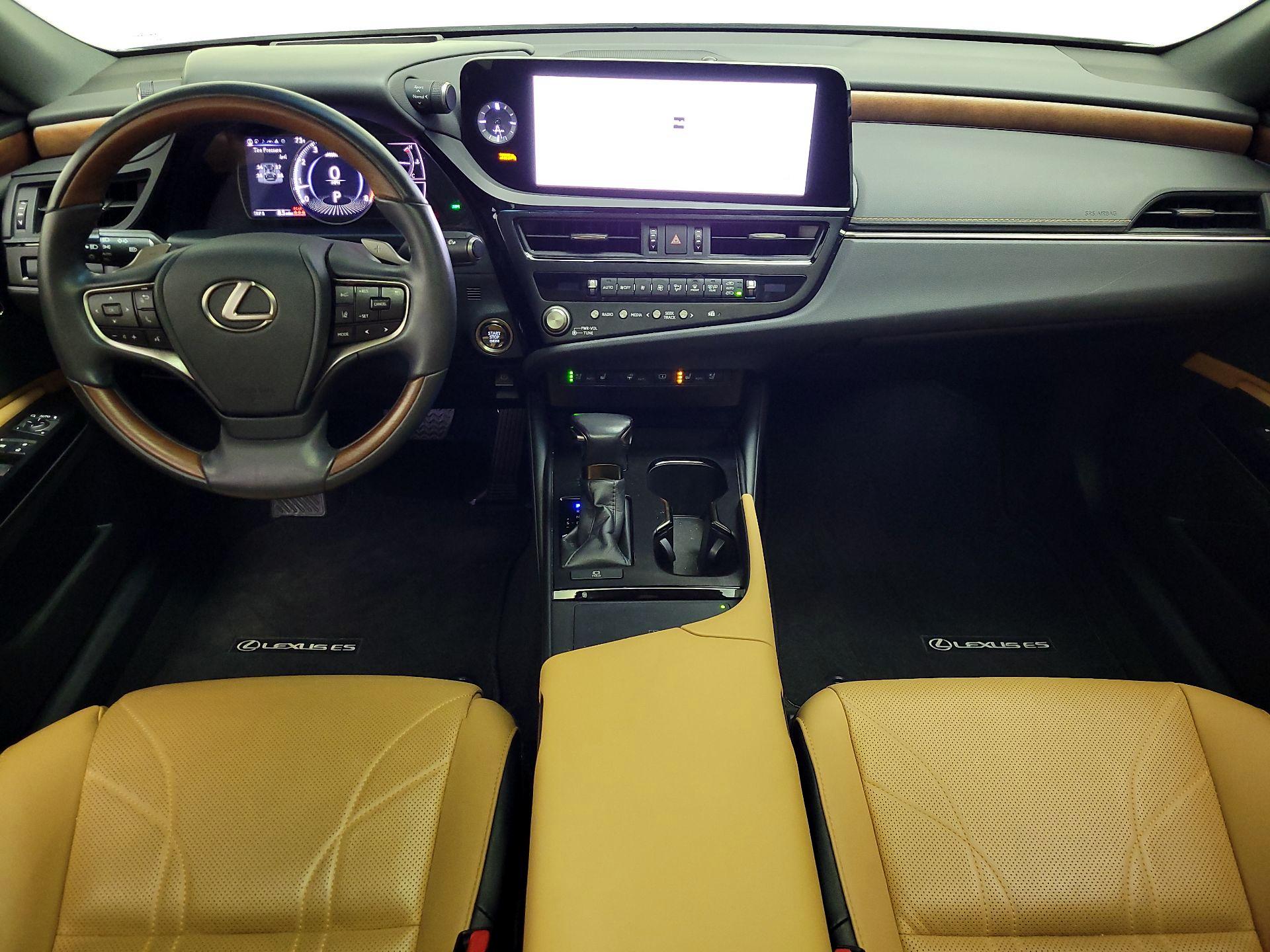 Thumbnail: 2023 Lexus ES - 9