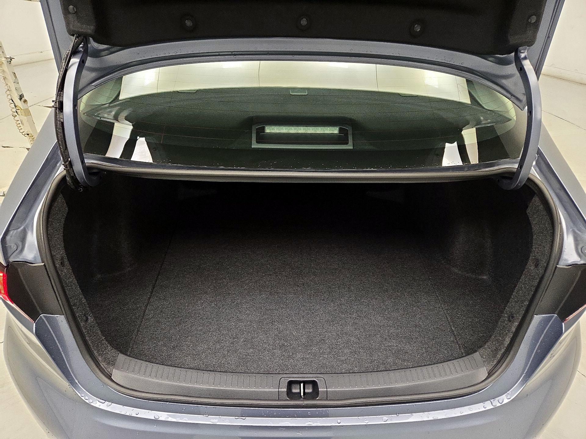 Thumbnail: 2025 Toyota Corolla - 20