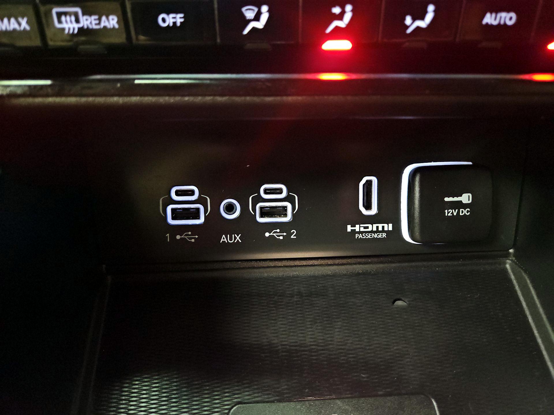 Thumbnail: 2023 Jeep Grand Cherokee - 19