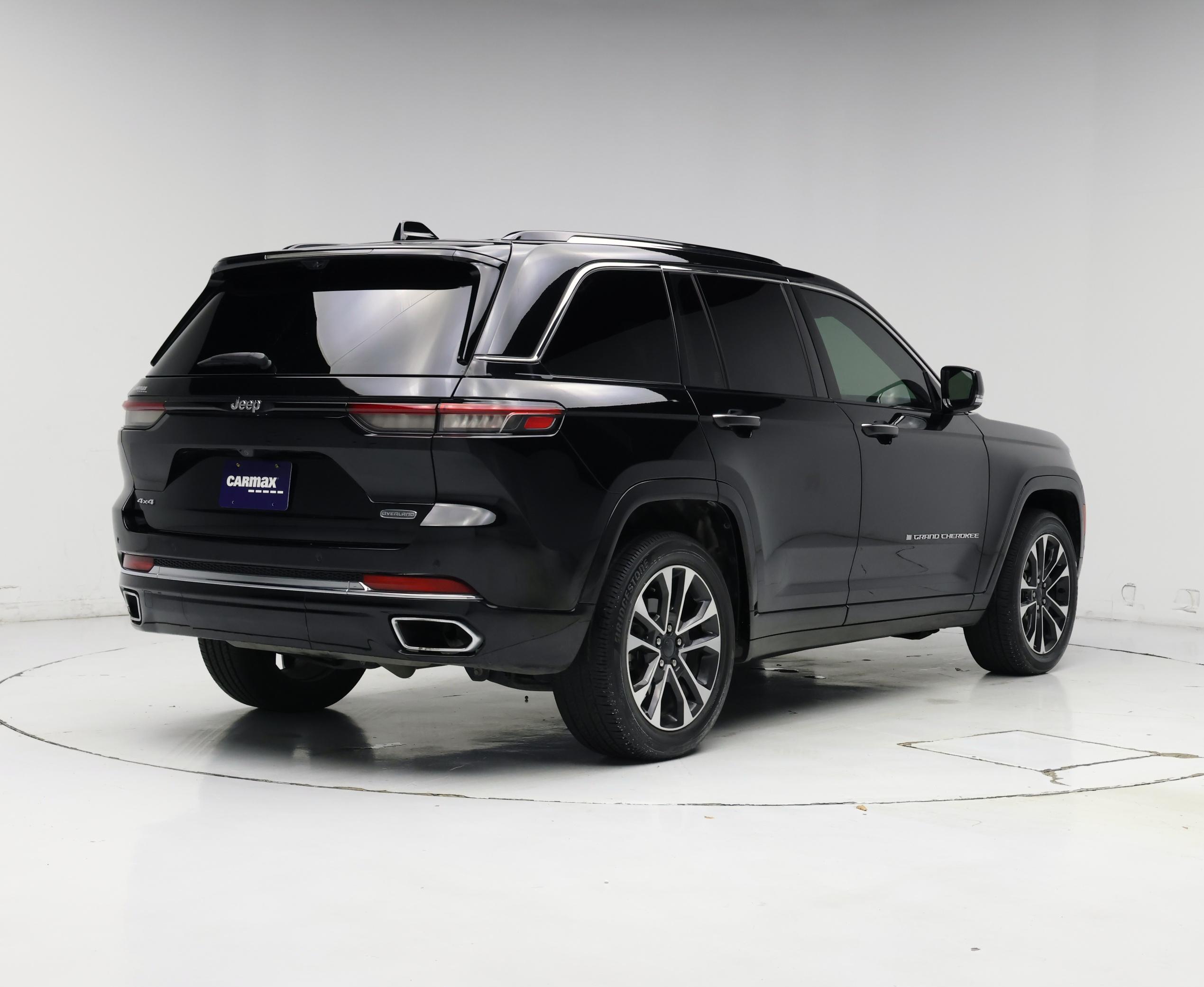Thumbnail: 2023 Jeep Grand Cherokee - 8