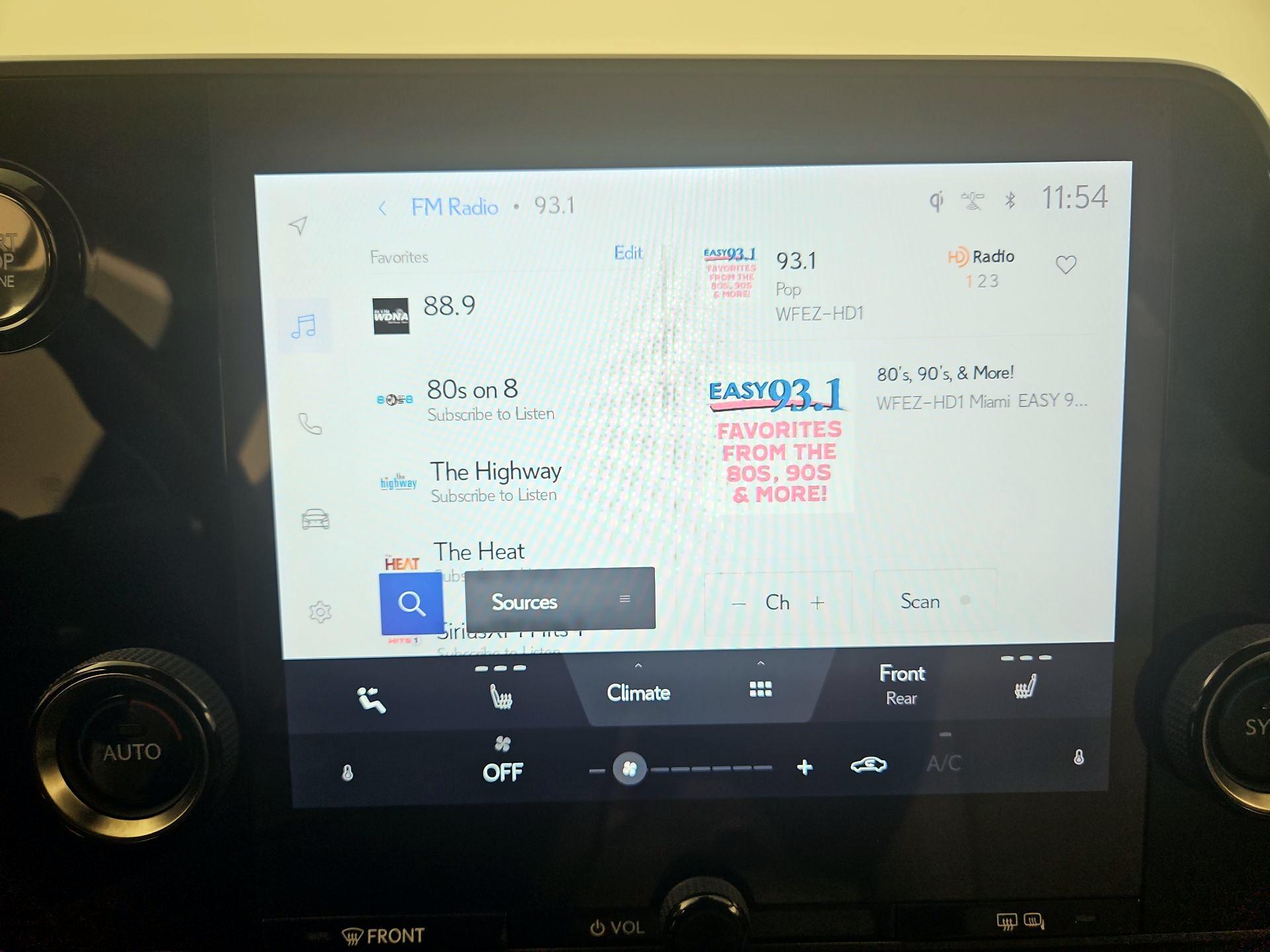 Thumbnail: 2023 Lexus RX - 15