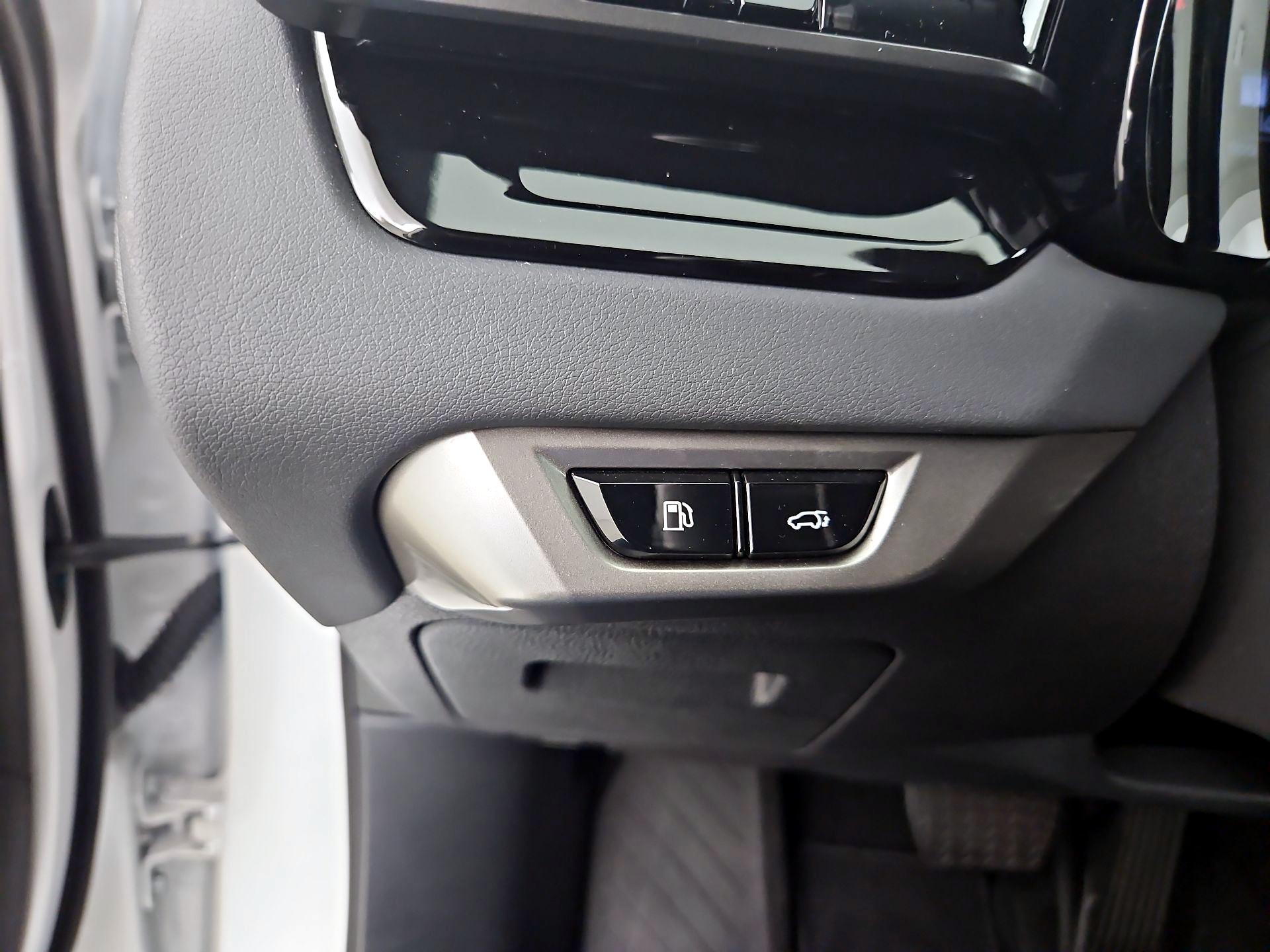 Thumbnail: 2024 Lexus RX - 13