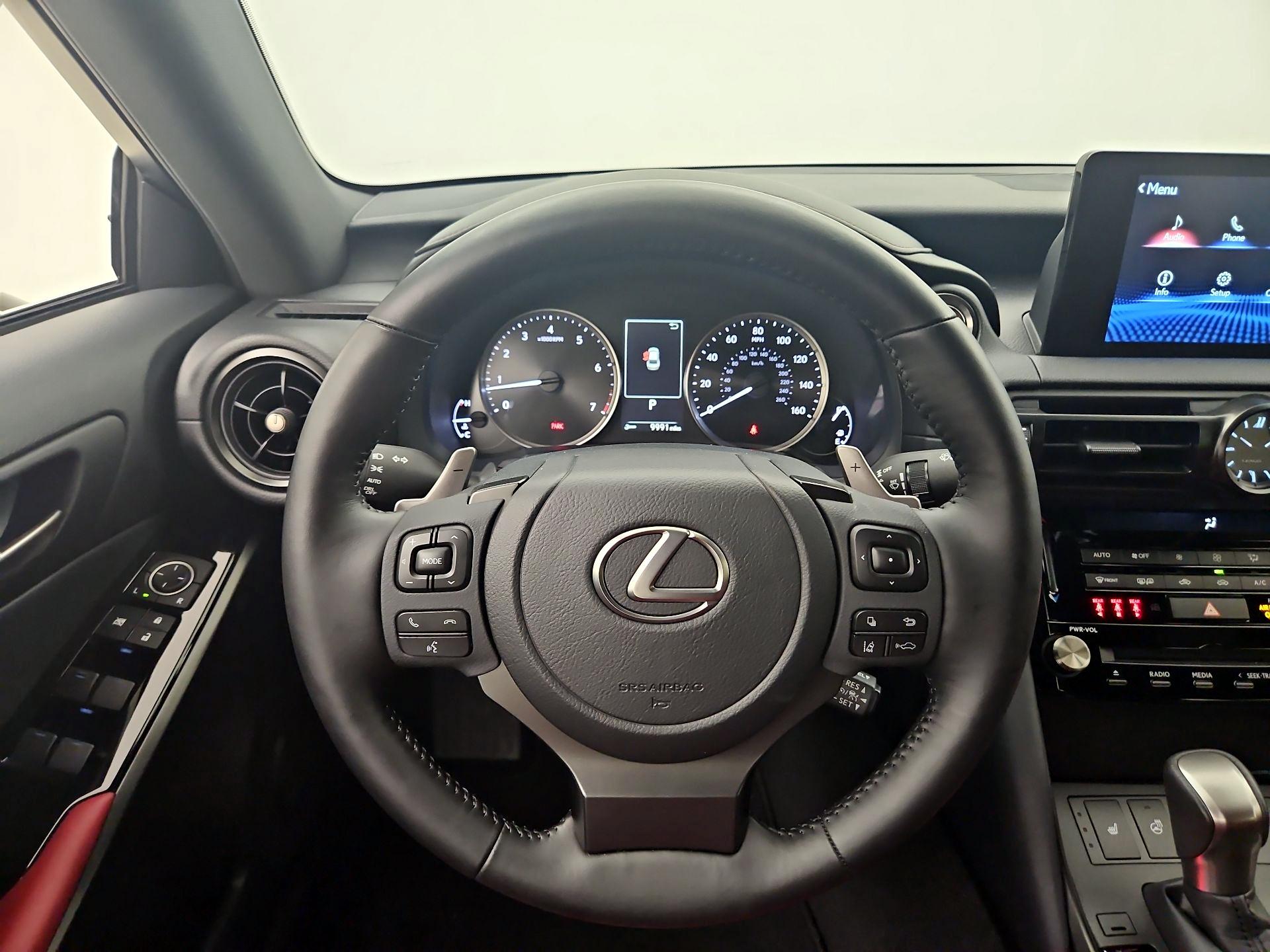 Thumbnail: 2025 Lexus IS - 10