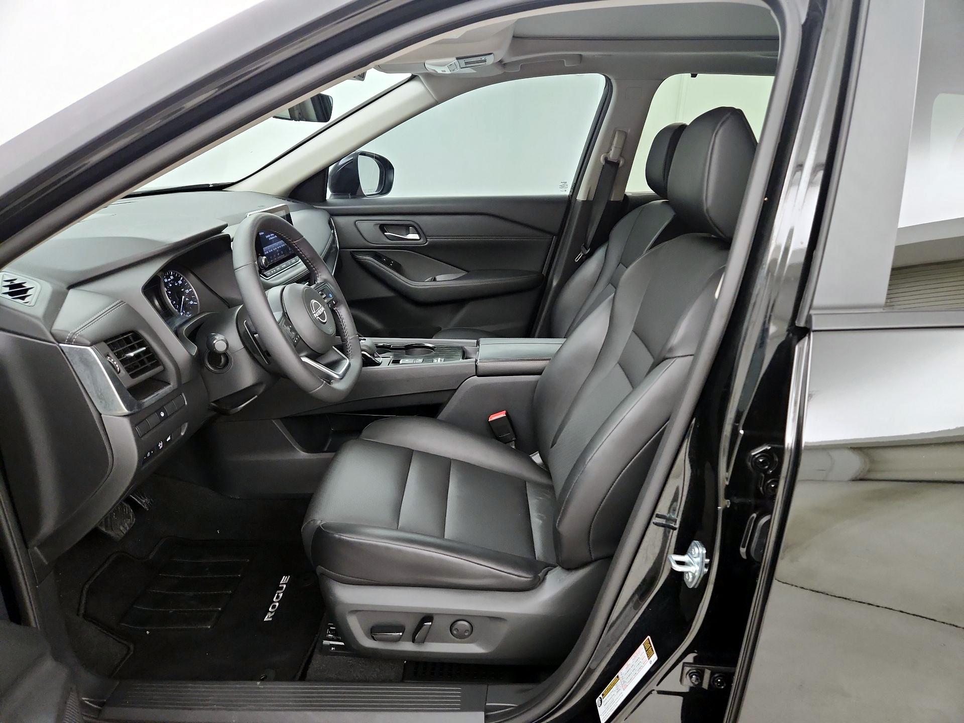 Thumbnail: 2024 Nissan Rogue - 11