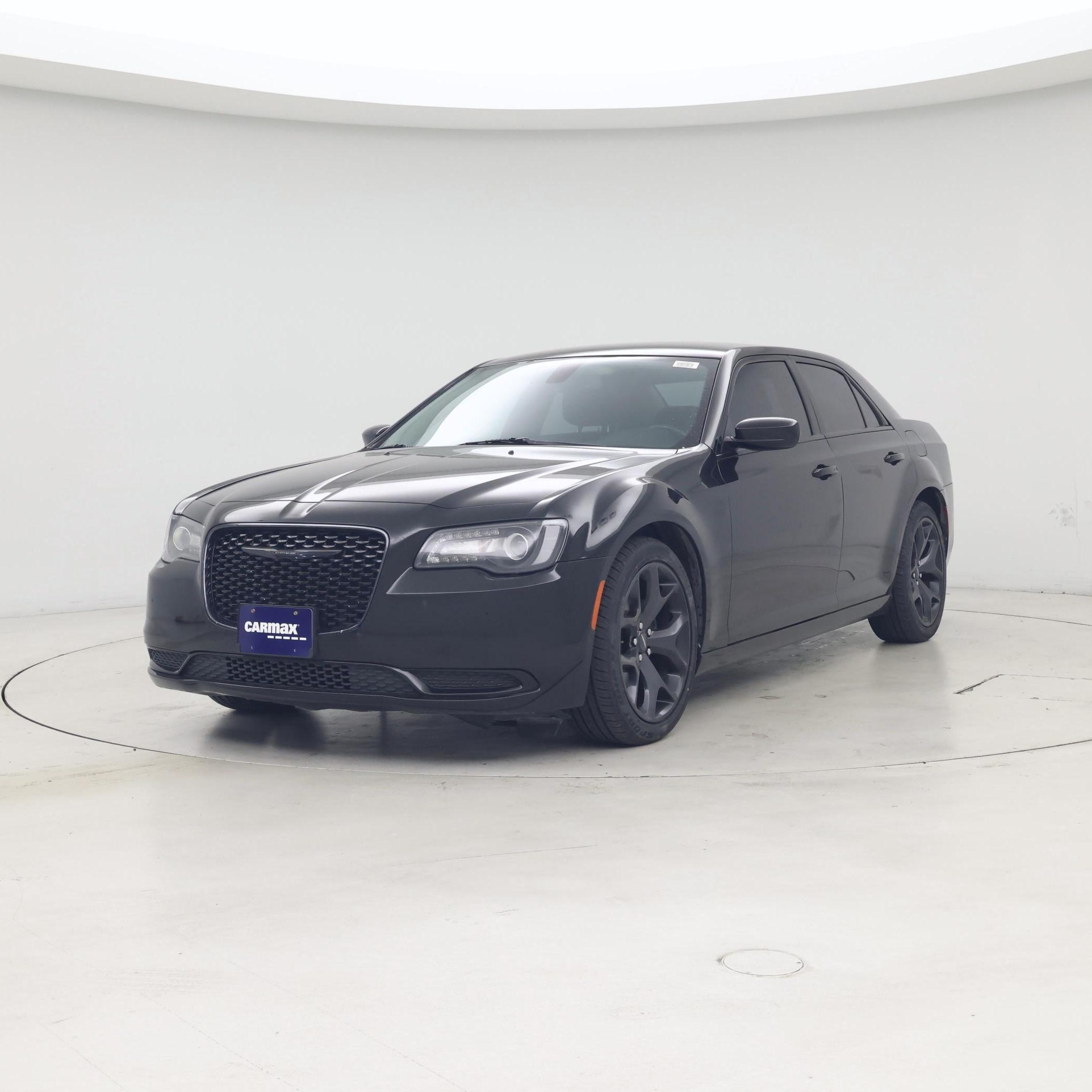 Thumbnail: 2021 Chrysler 300 - 4