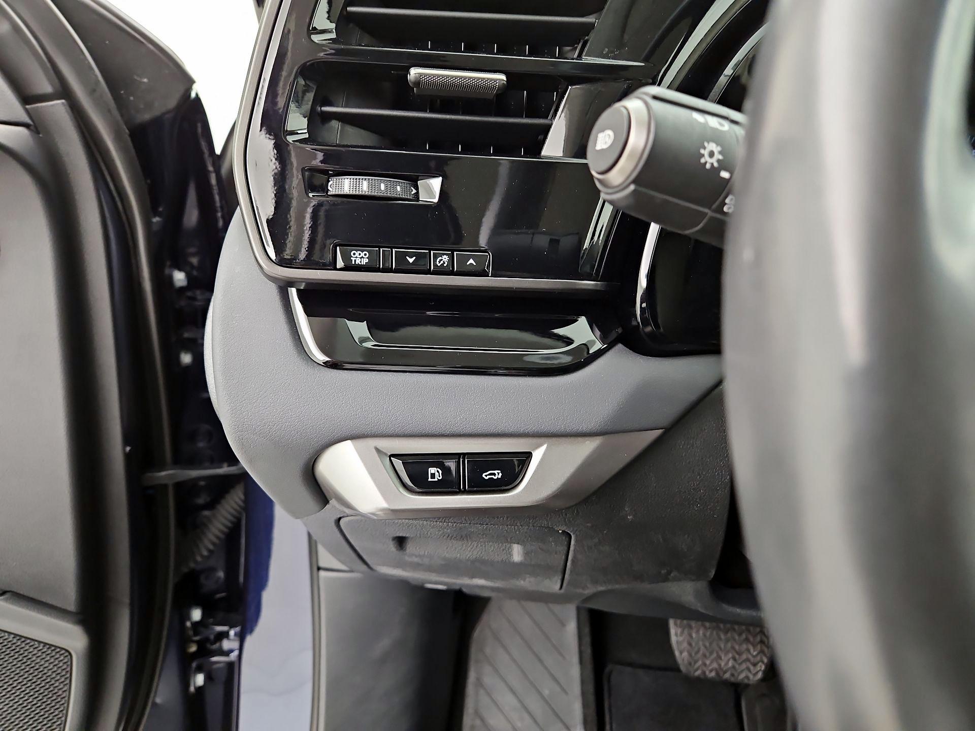 Thumbnail: 2024 Lexus RX - 13