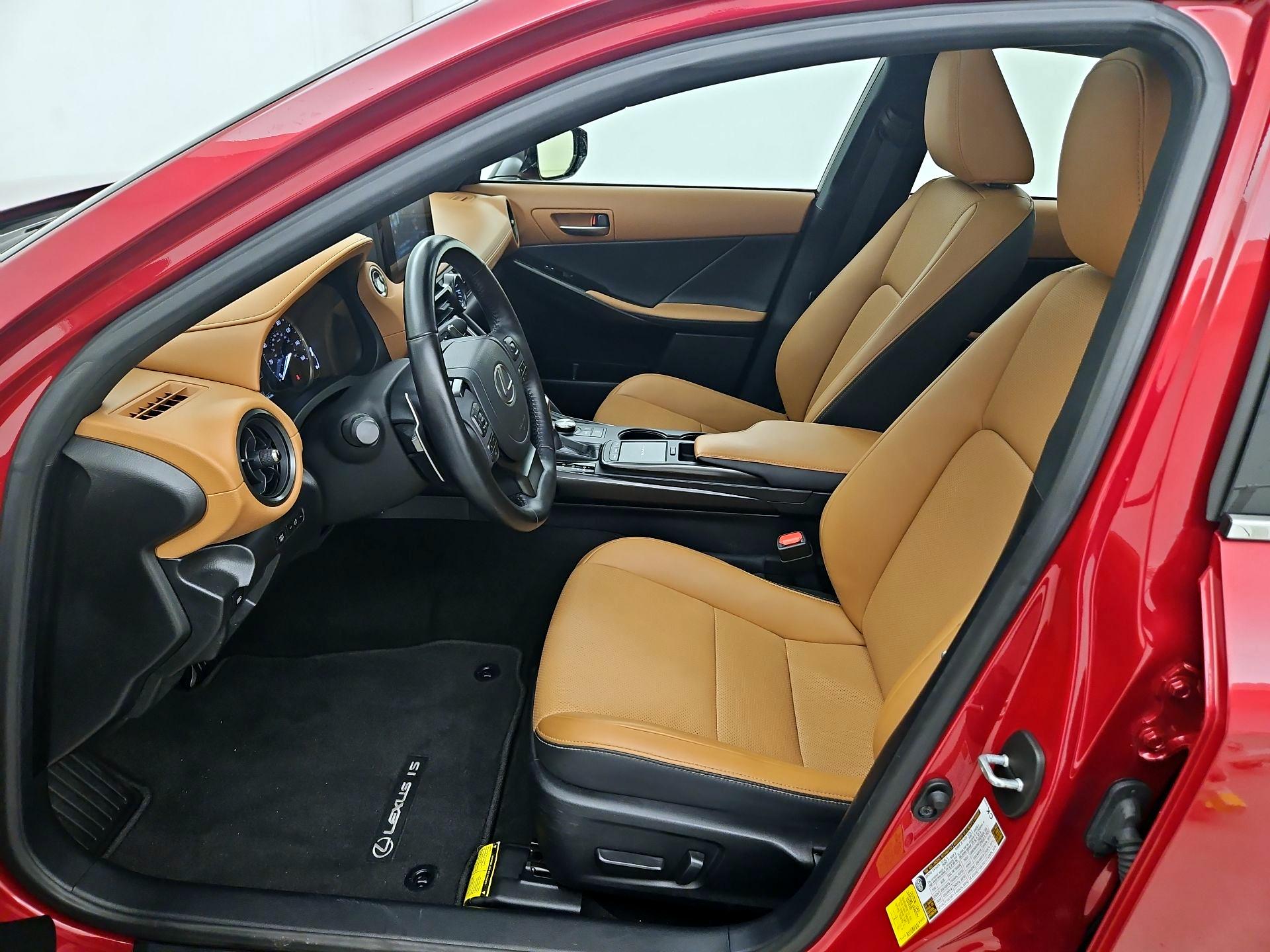 Thumbnail: 2024 Lexus IS - 11