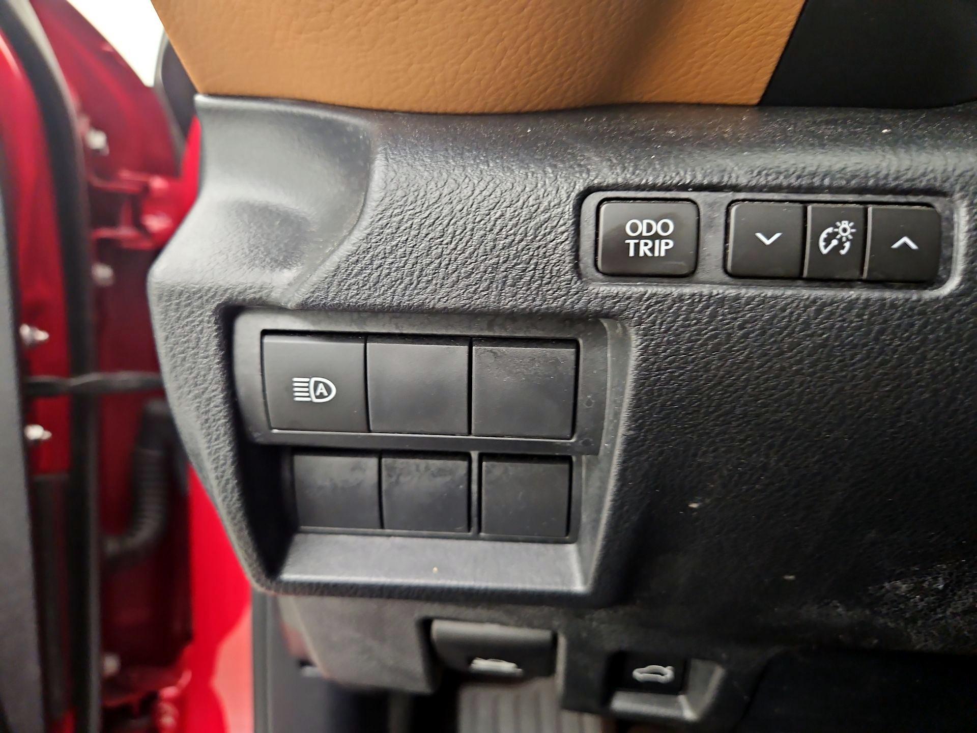 Thumbnail: 2024 Lexus IS - 13