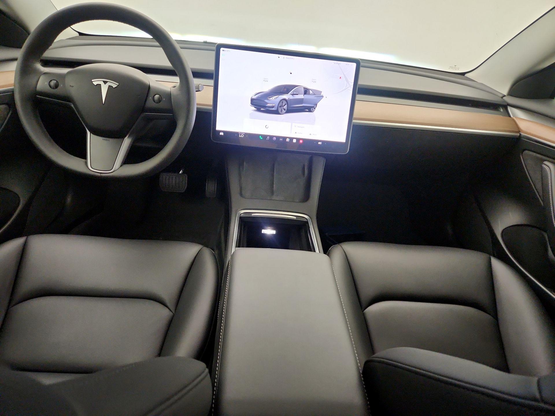 Thumbnail: 2023 Tesla Model 3 - 9