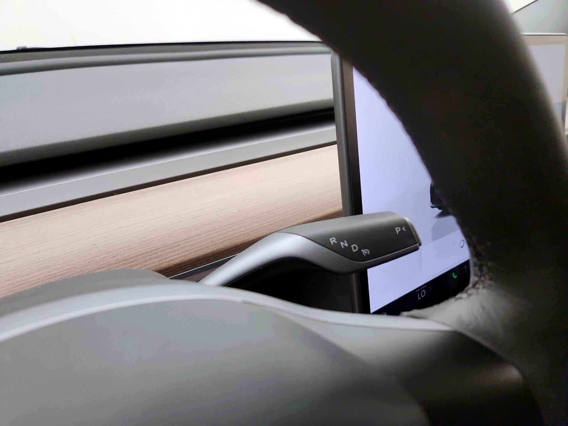 Thumbnail: 2023 Tesla Model 3 - 17