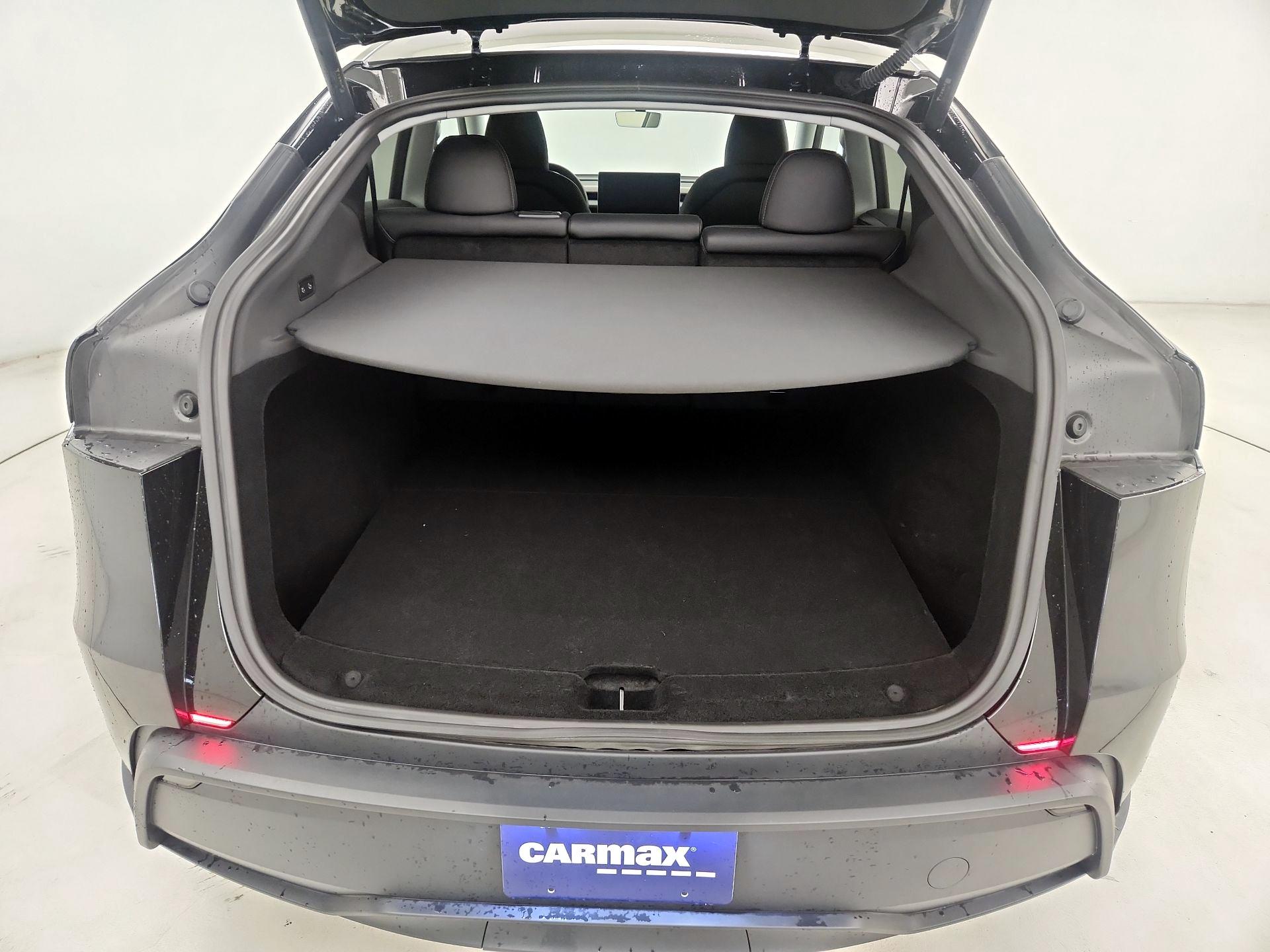 Thumbnail: 2026 Tesla Model Y - 16