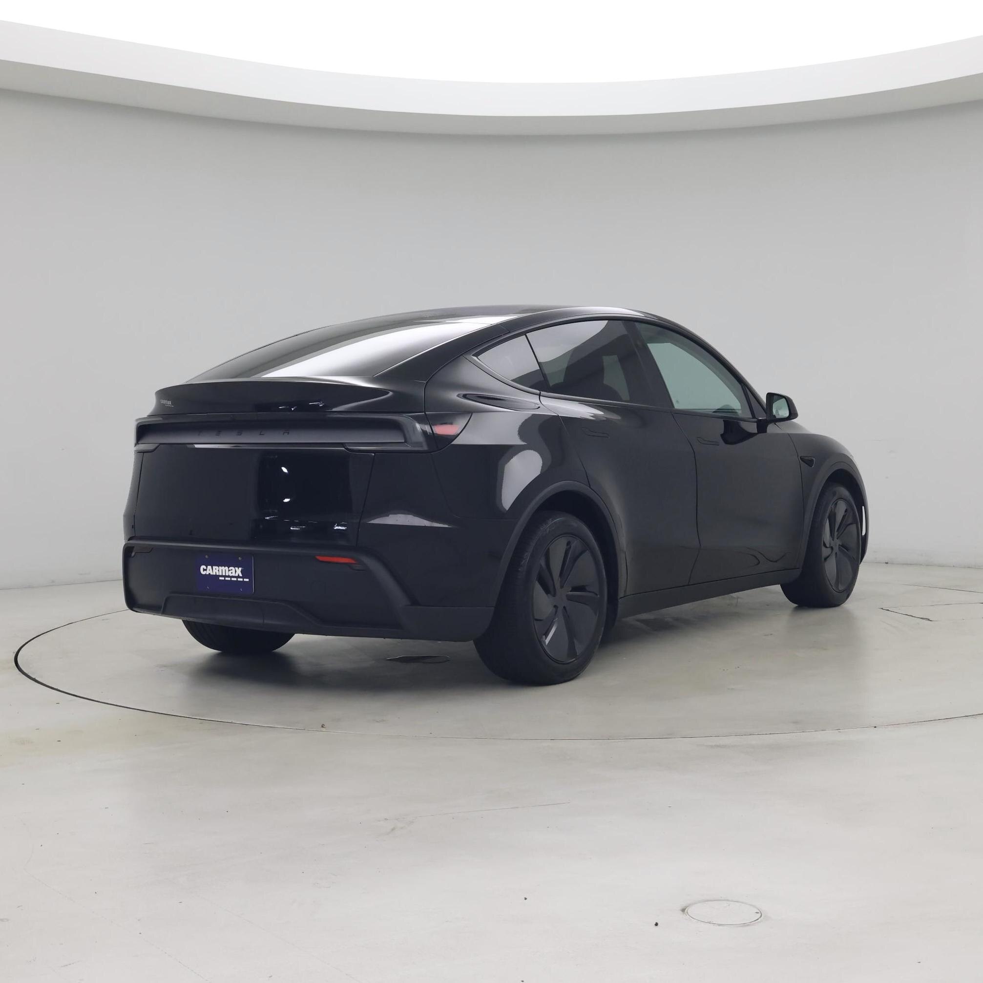 Thumbnail: 2026 Tesla Model Y - 8