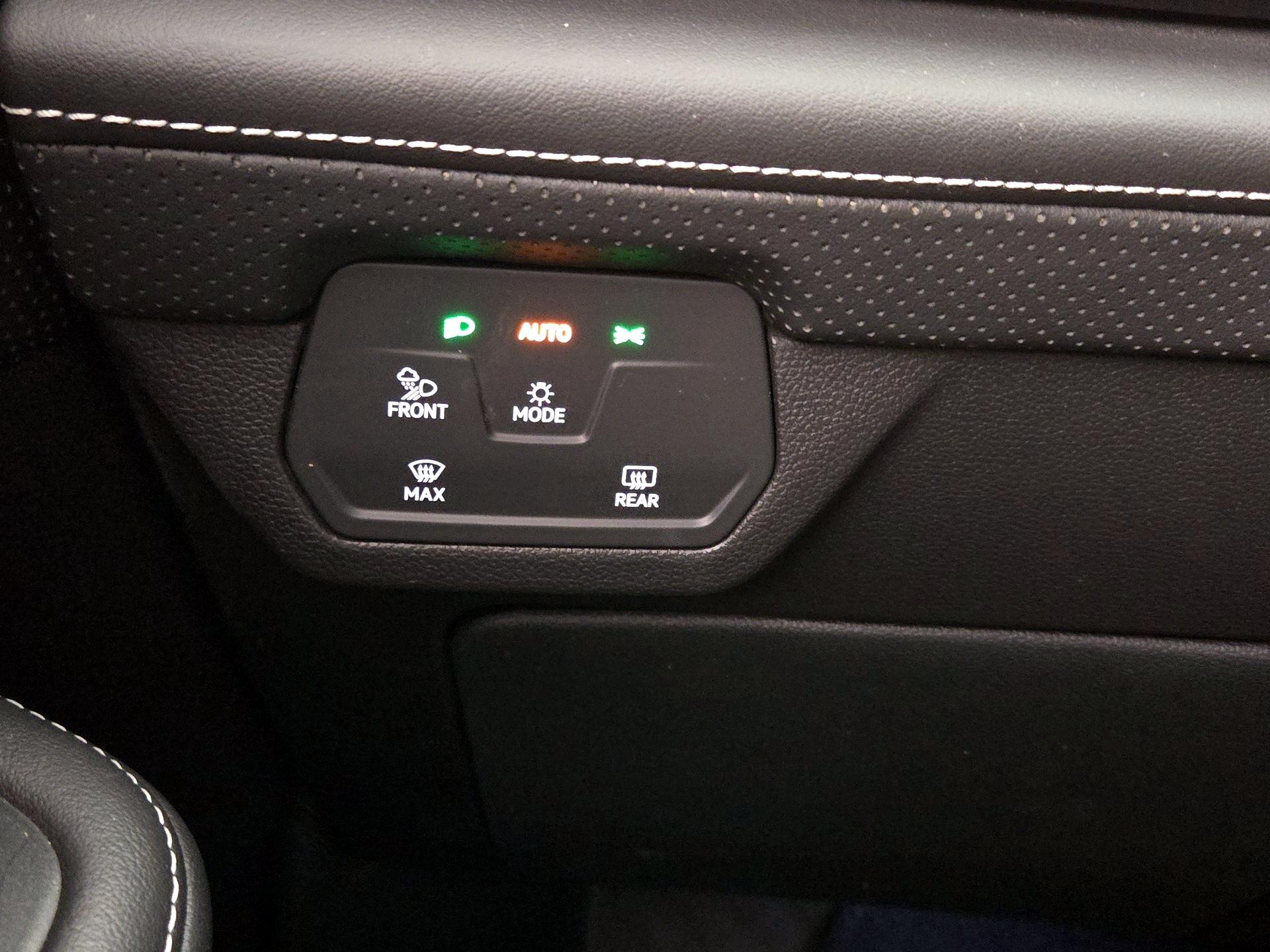 Thumbnail: 2025 Volkswagen Atlas - 13