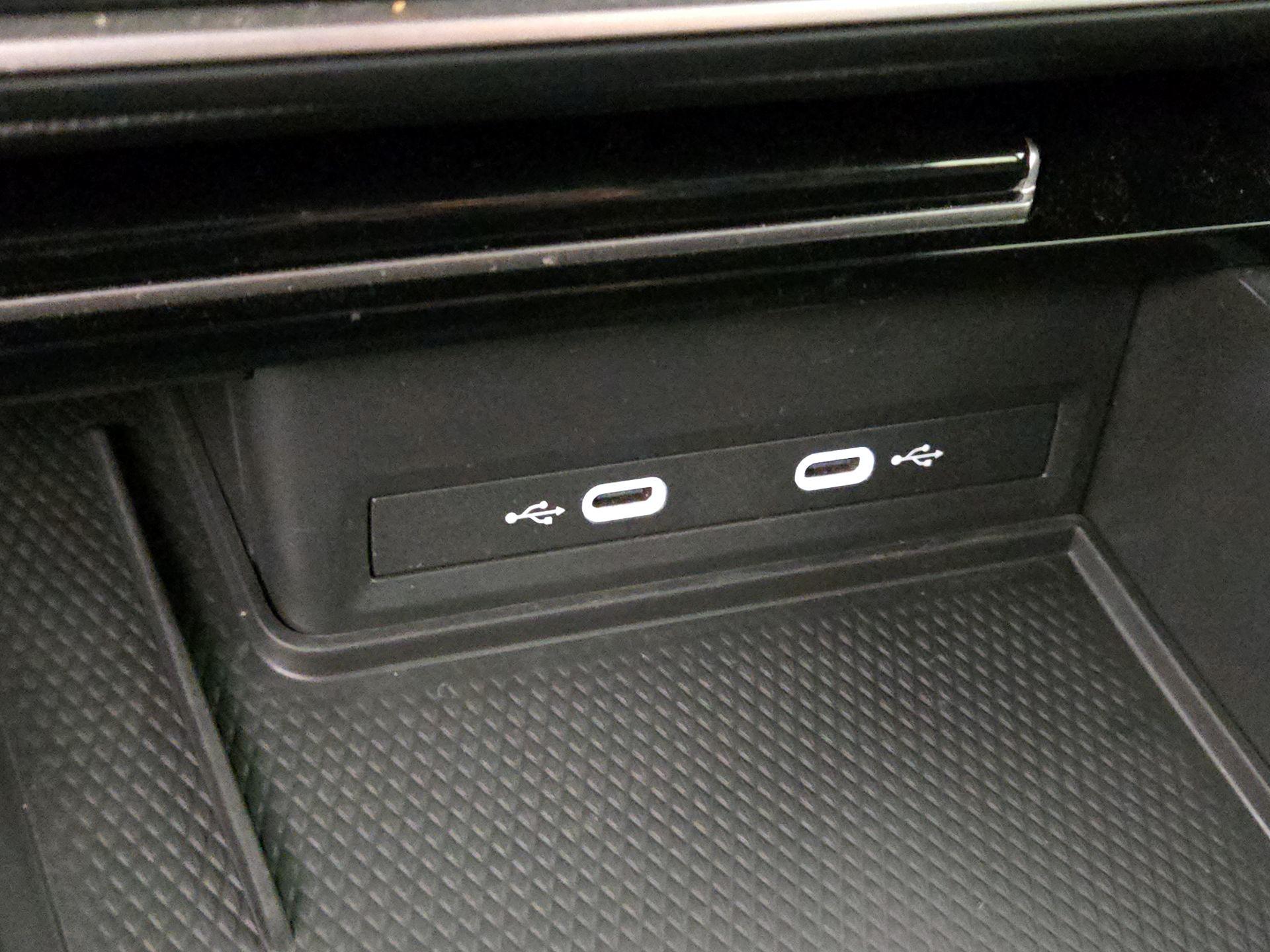 Thumbnail: 2025 Volkswagen Atlas - 18