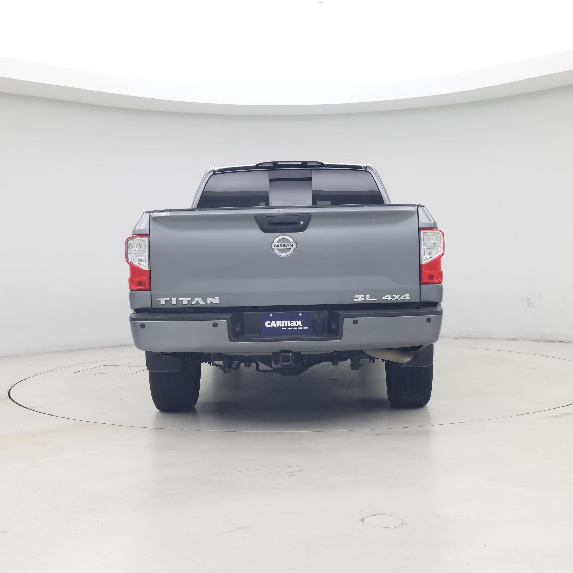 Thumbnail: 2017 Nissan Titan - 3