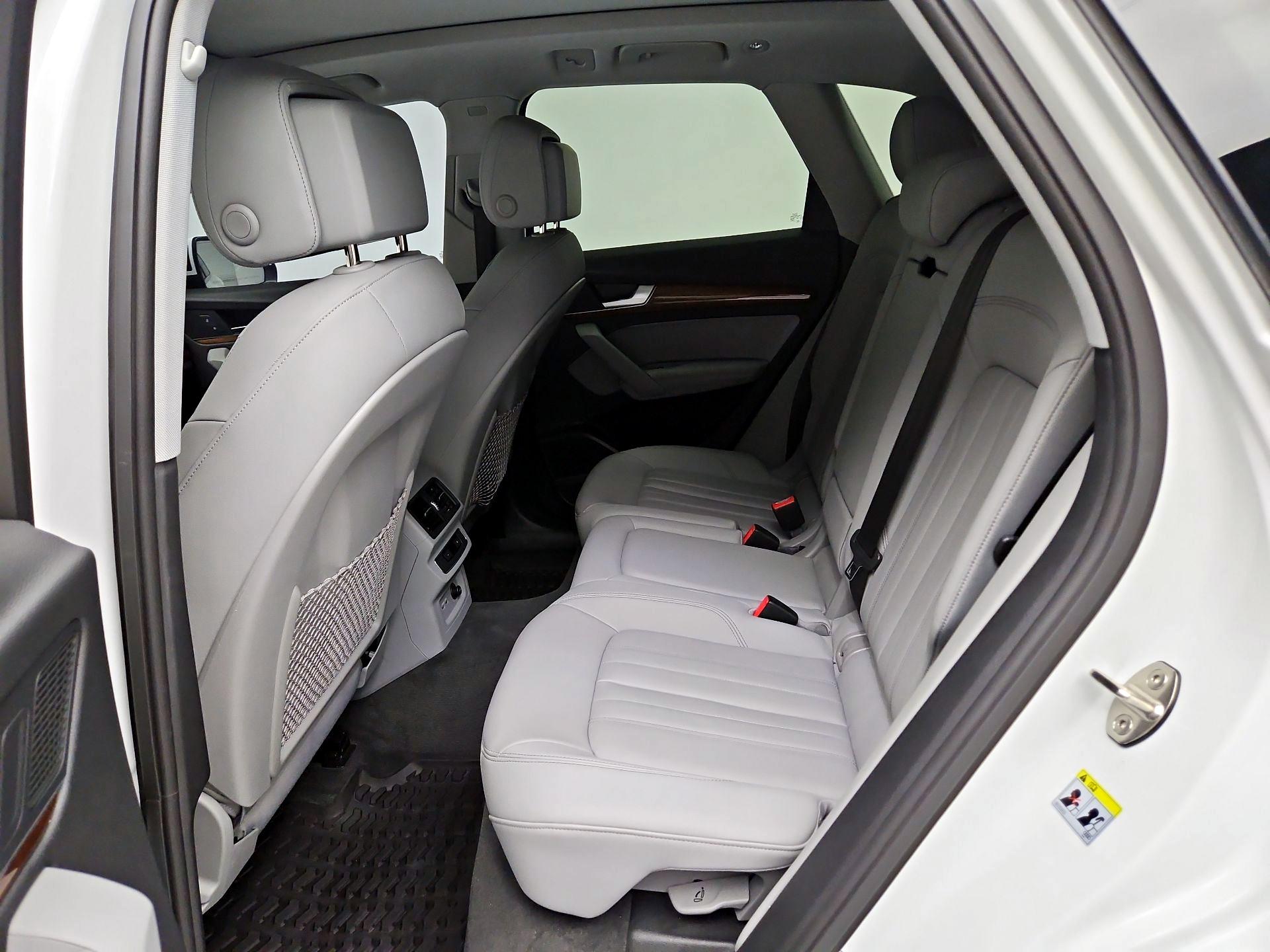 Thumbnail: 2023 Audi Q5 - 19