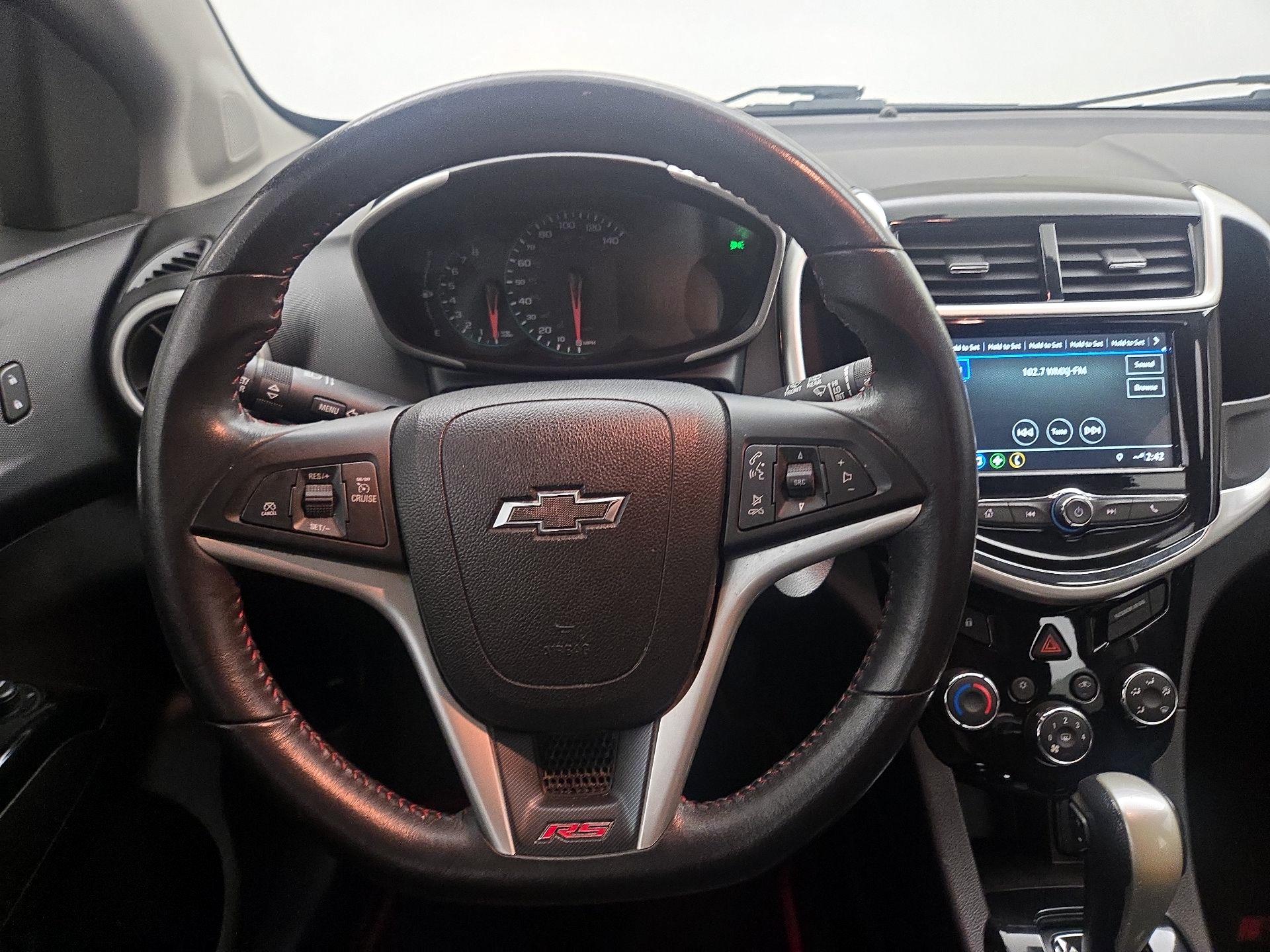 Thumbnail: 2018 Chevrolet Sonic - 10