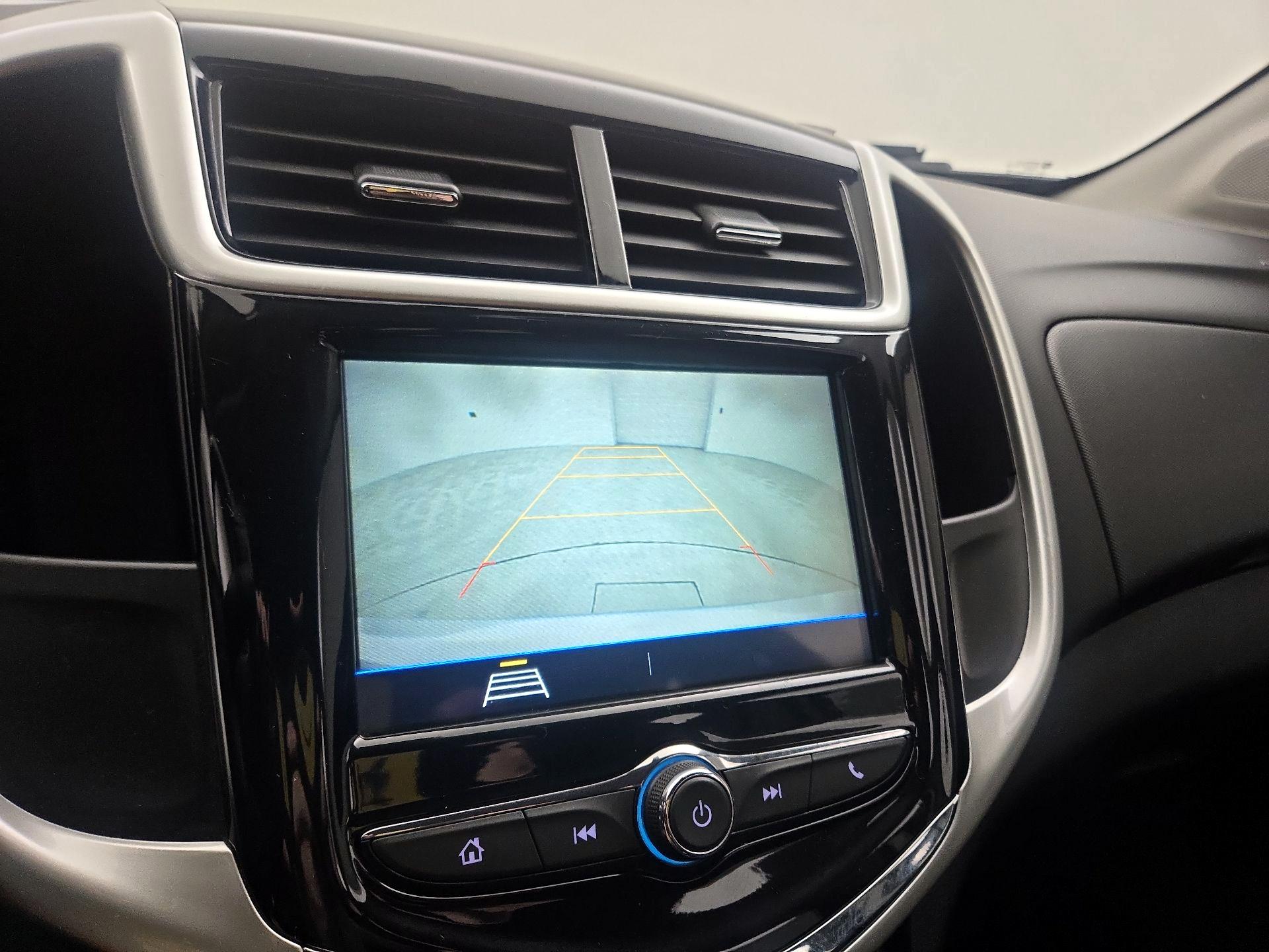 Thumbnail: 2018 Chevrolet Sonic - 14