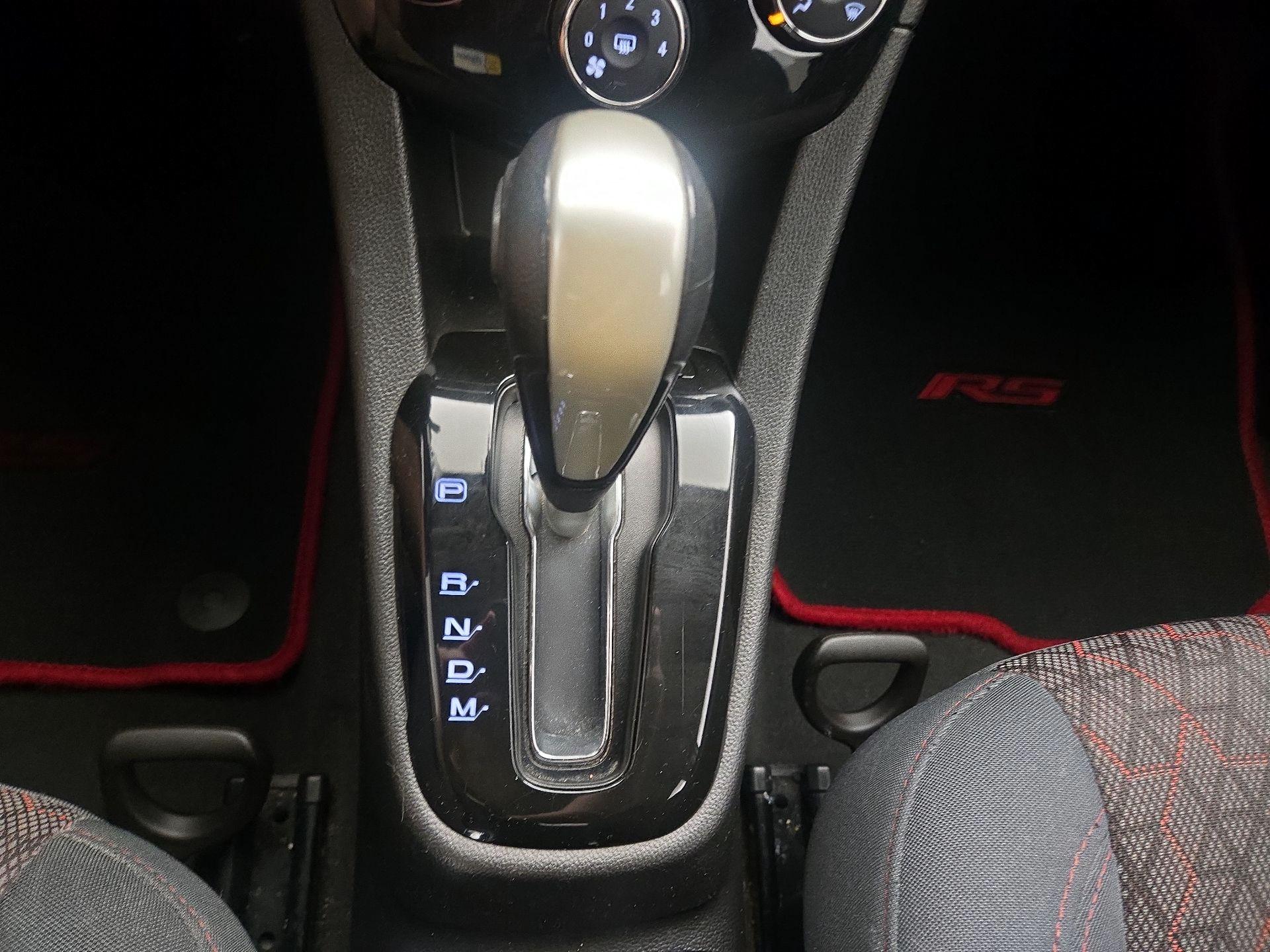 Thumbnail: 2018 Chevrolet Sonic - 17