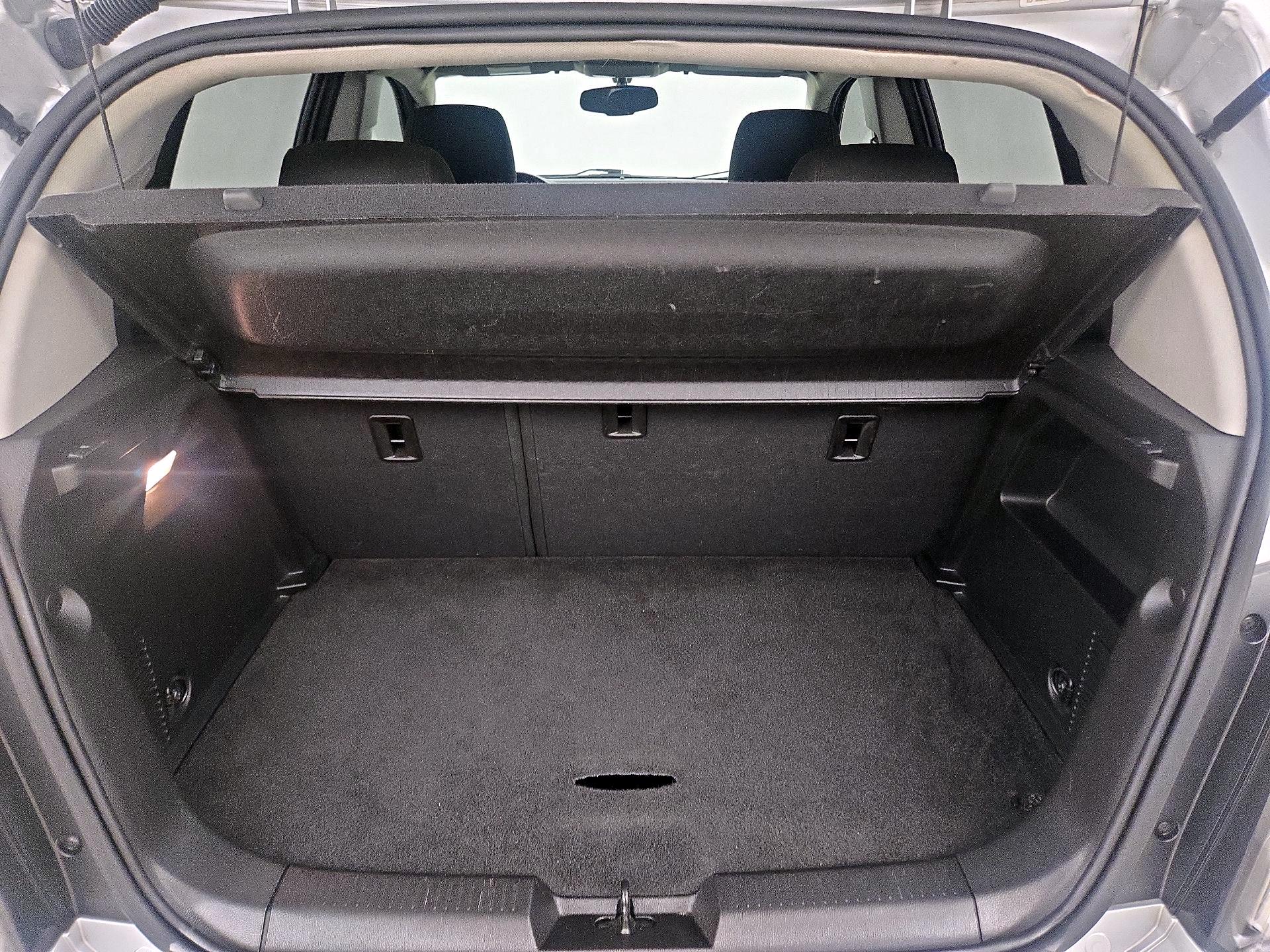 Thumbnail: 2018 Chevrolet Sonic - 20