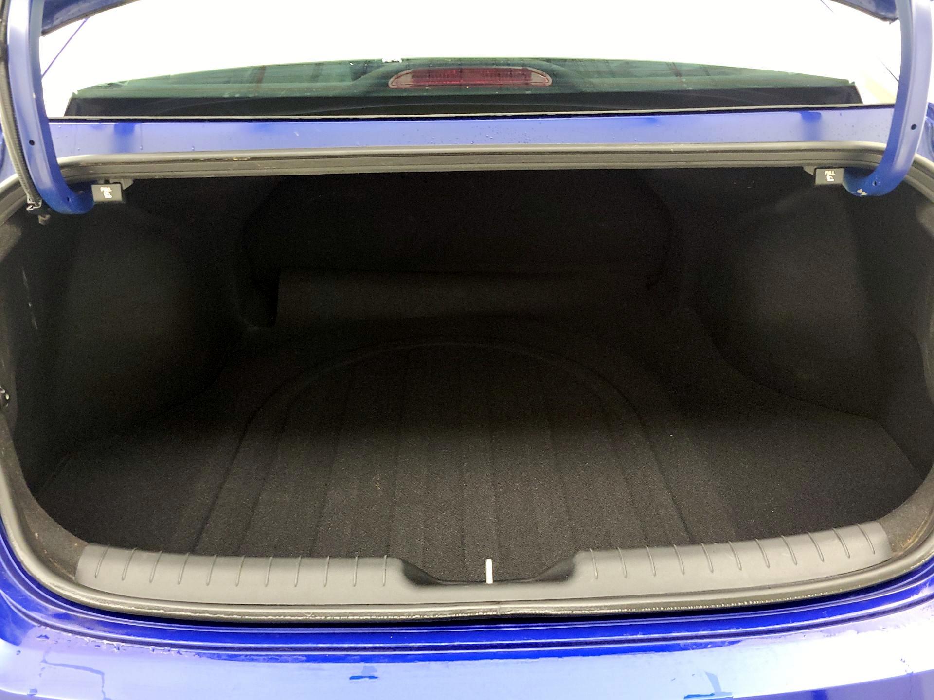 Thumbnail: 2025 Hyundai Elantra - 18