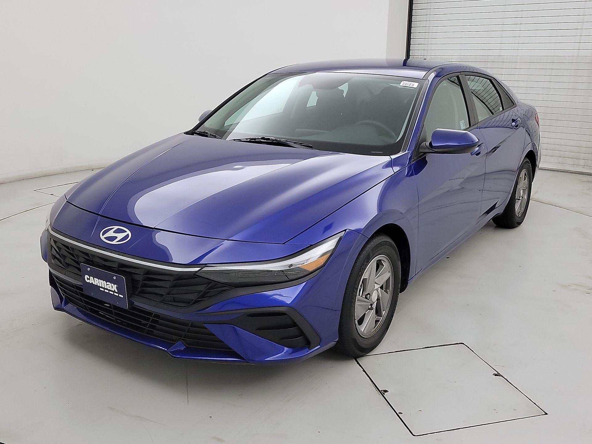 Thumbnail: 2025 Hyundai Elantra - 3