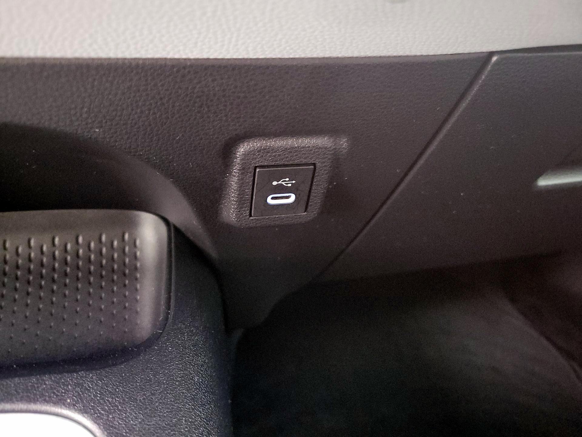 Thumbnail: 2025 Toyota Corolla - 16