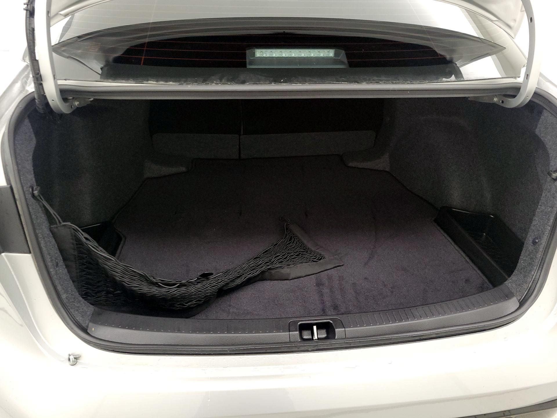 Thumbnail: 2025 Toyota Corolla - 18