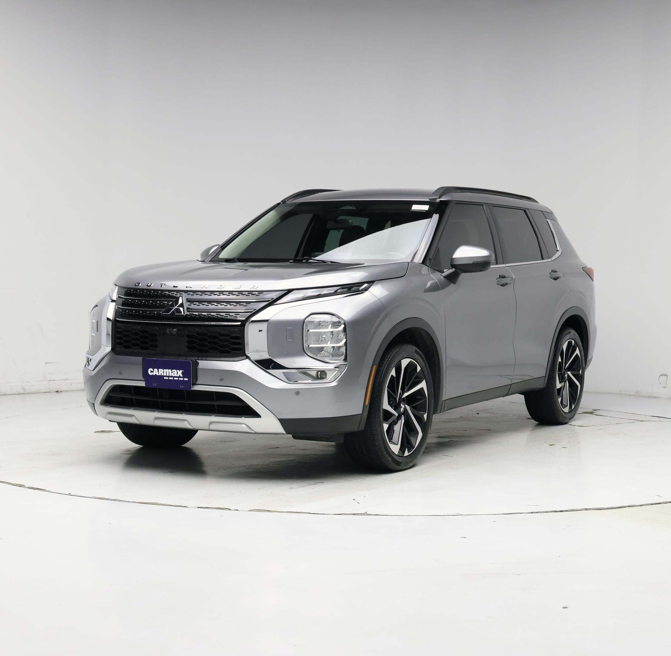 Thumbnail: 2022 Mitsubishi Outlander - 4