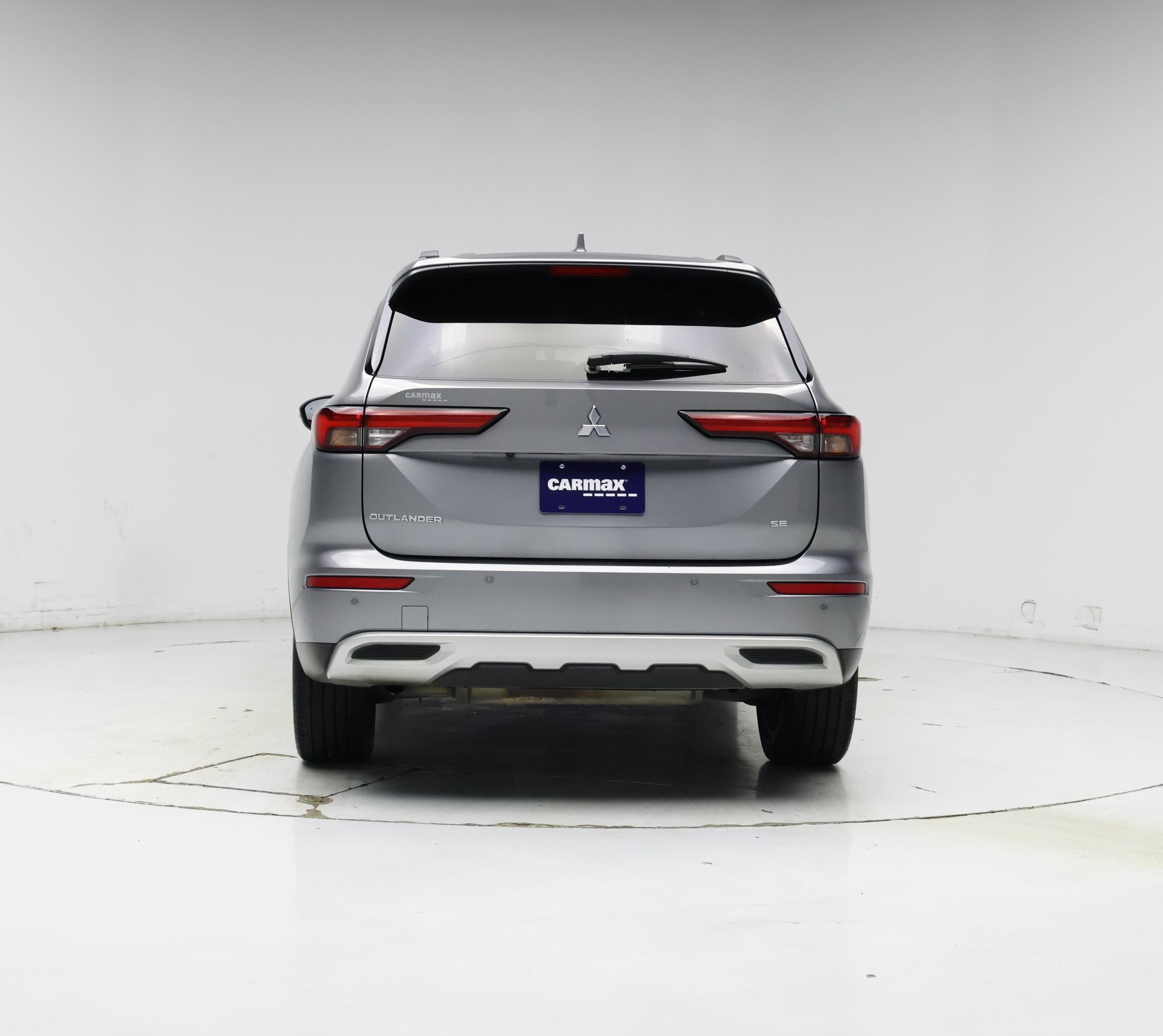 Thumbnail: 2022 Mitsubishi Outlander - 6