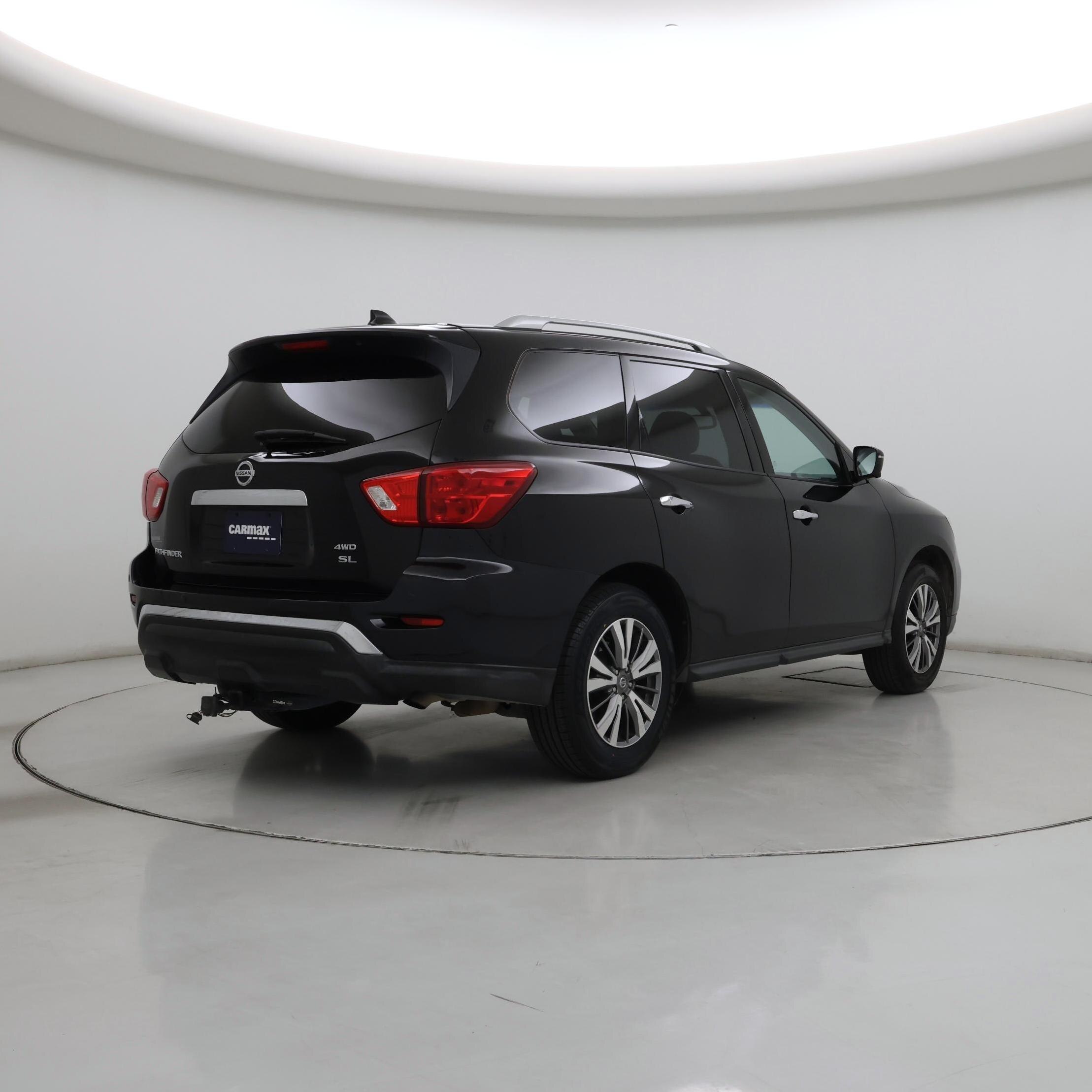 Thumbnail: 2020 Nissan Pathfinder - 8