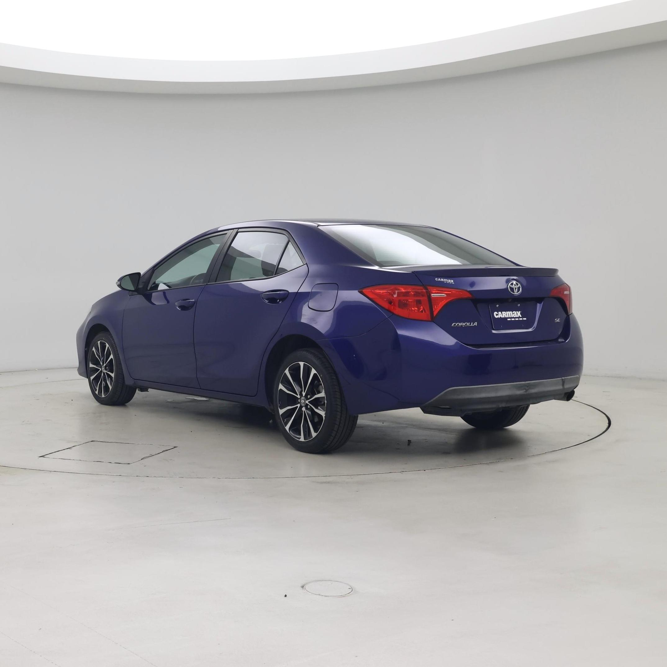 Thumbnail: 2017 Toyota Corolla - 2