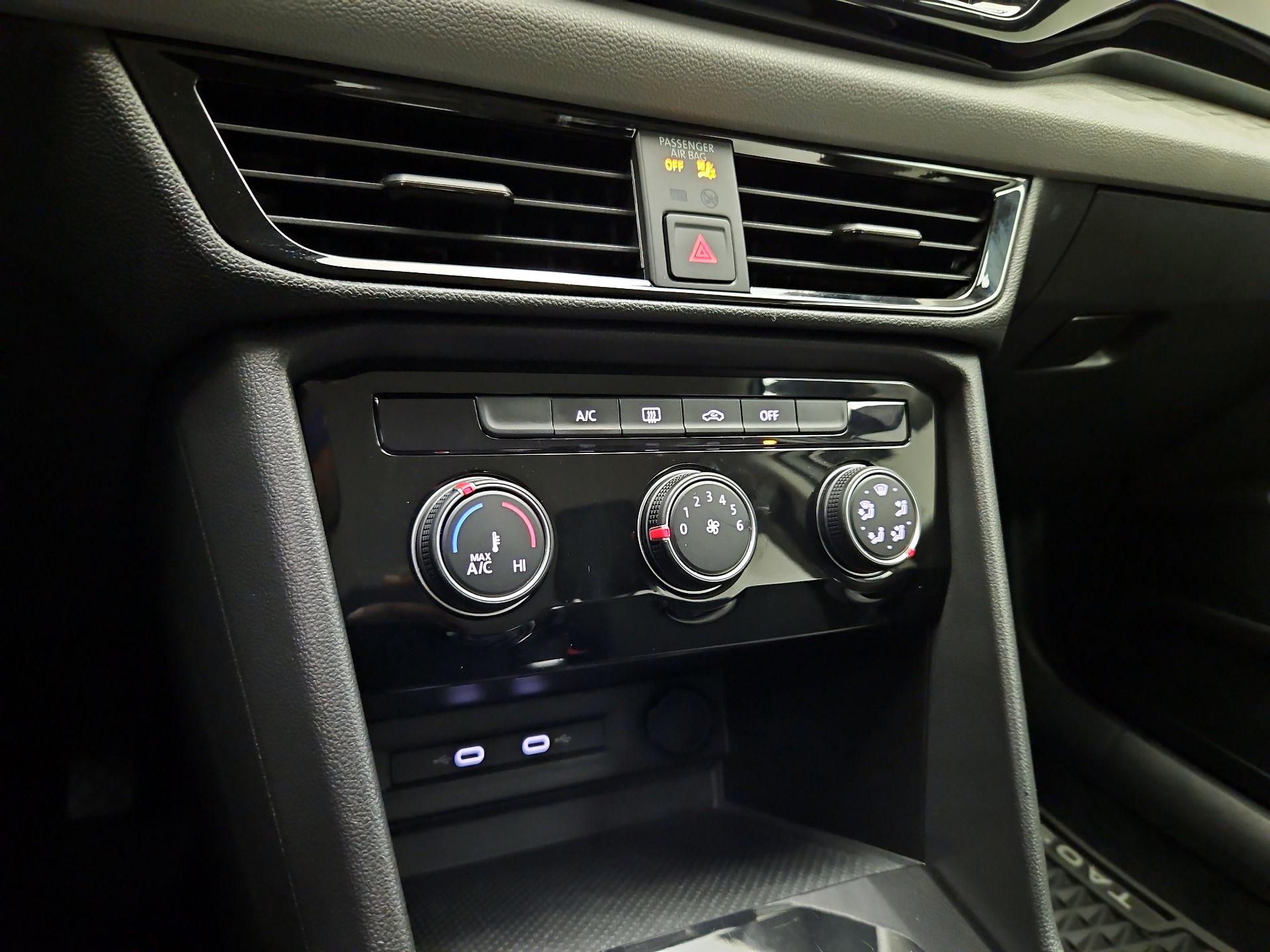 Thumbnail: 2024 Volkswagen Taos - 15