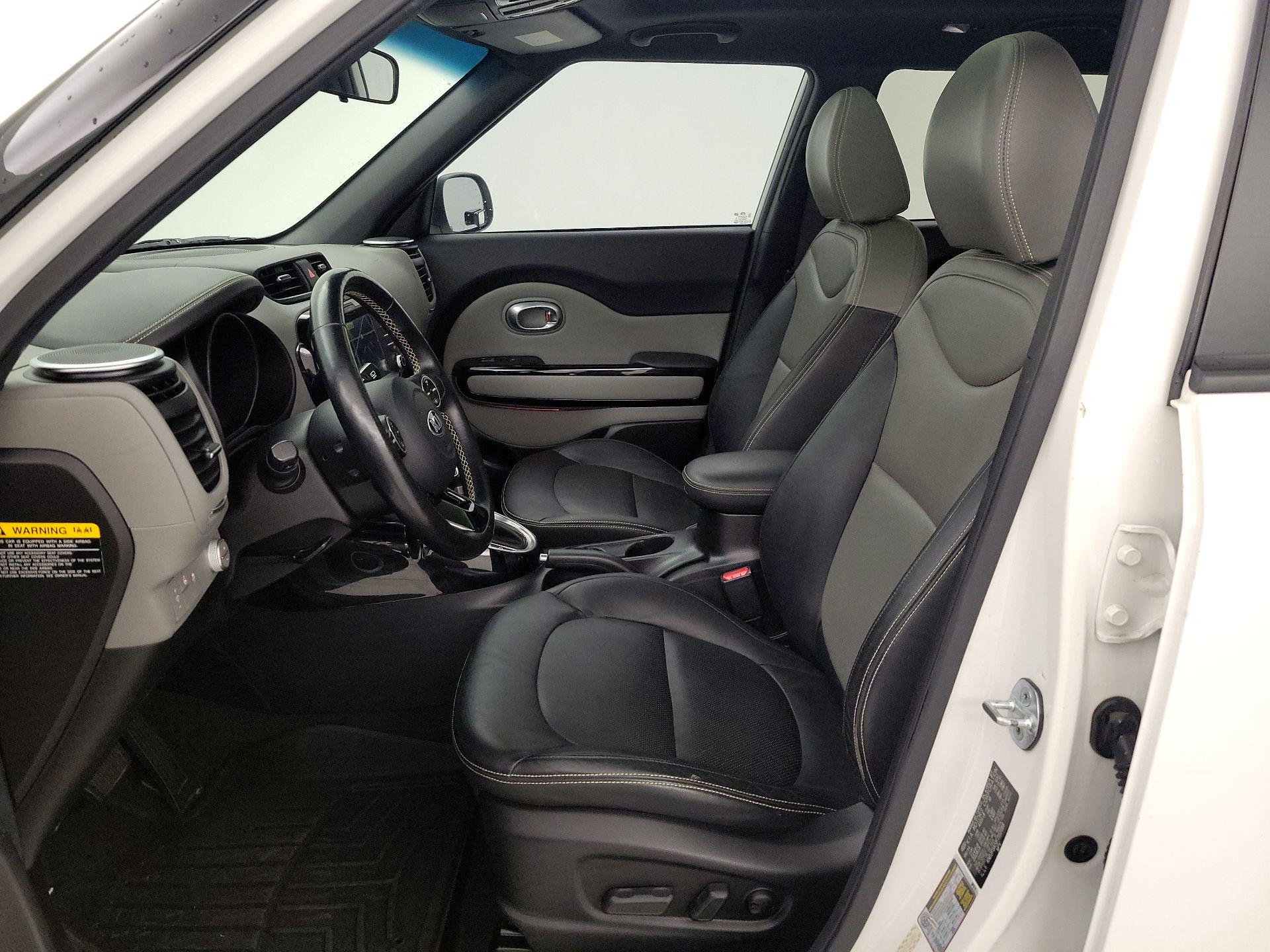 Thumbnail: 2015 Kia Soul - 11