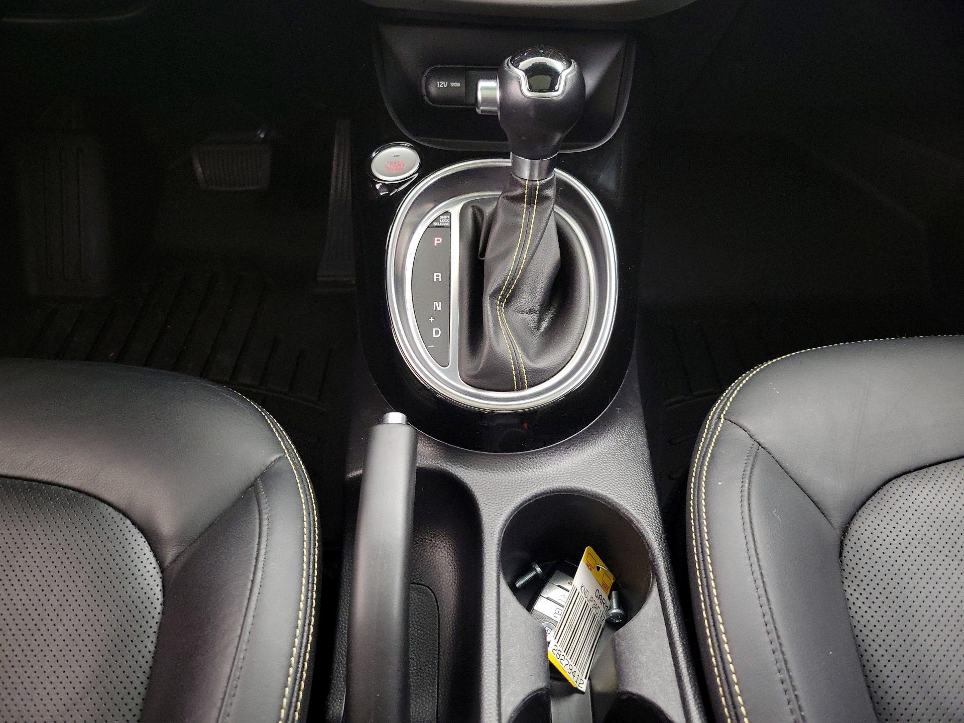 Thumbnail: 2015 Kia Soul - 18