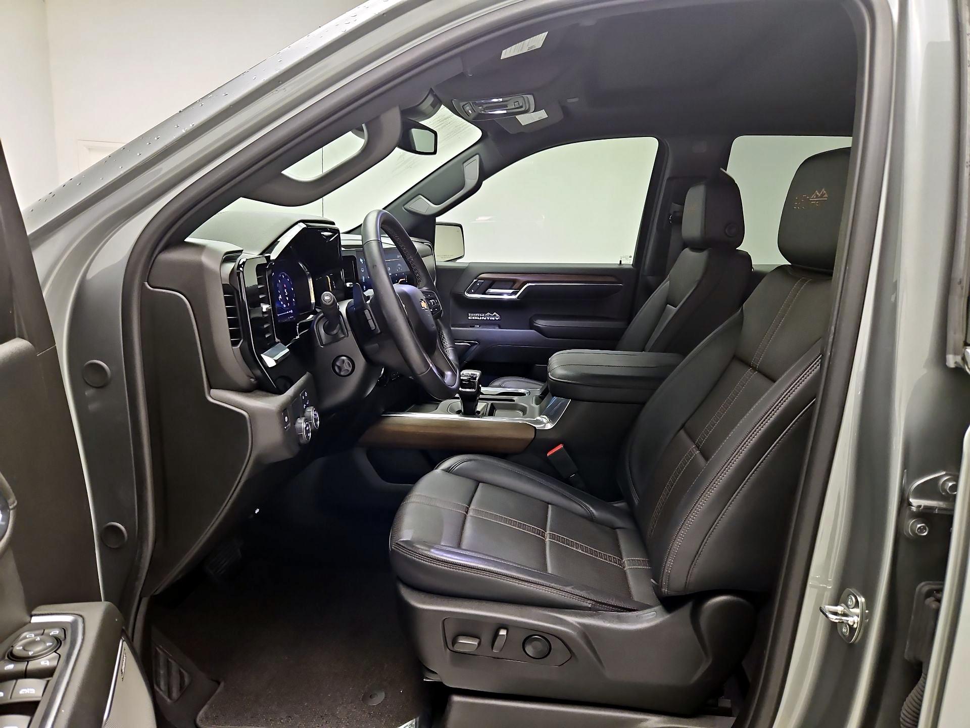 Thumbnail: 2024 Chevrolet Silverado 1500 - 11