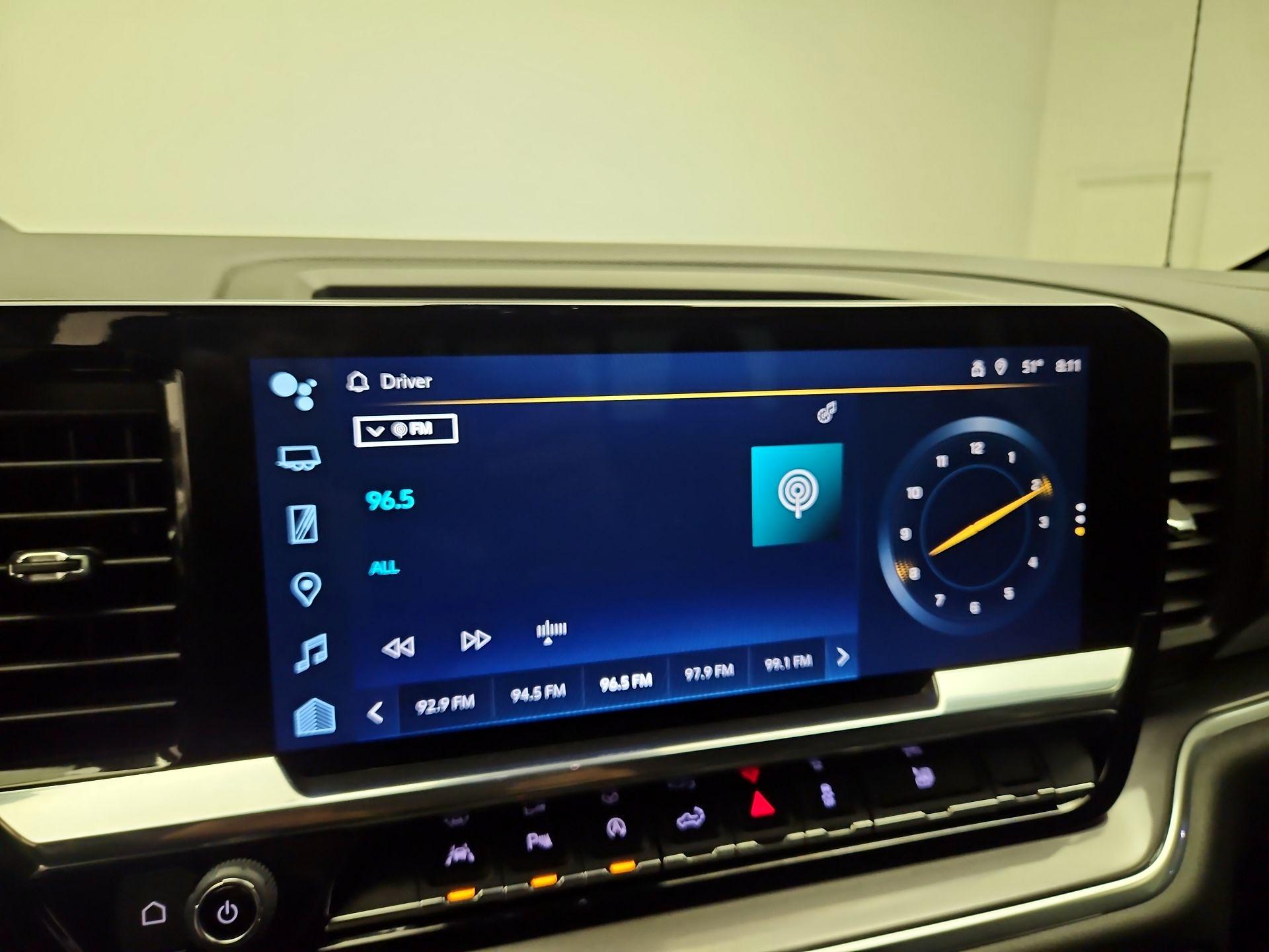 Thumbnail: 2024 Chevrolet Silverado 1500 - 15