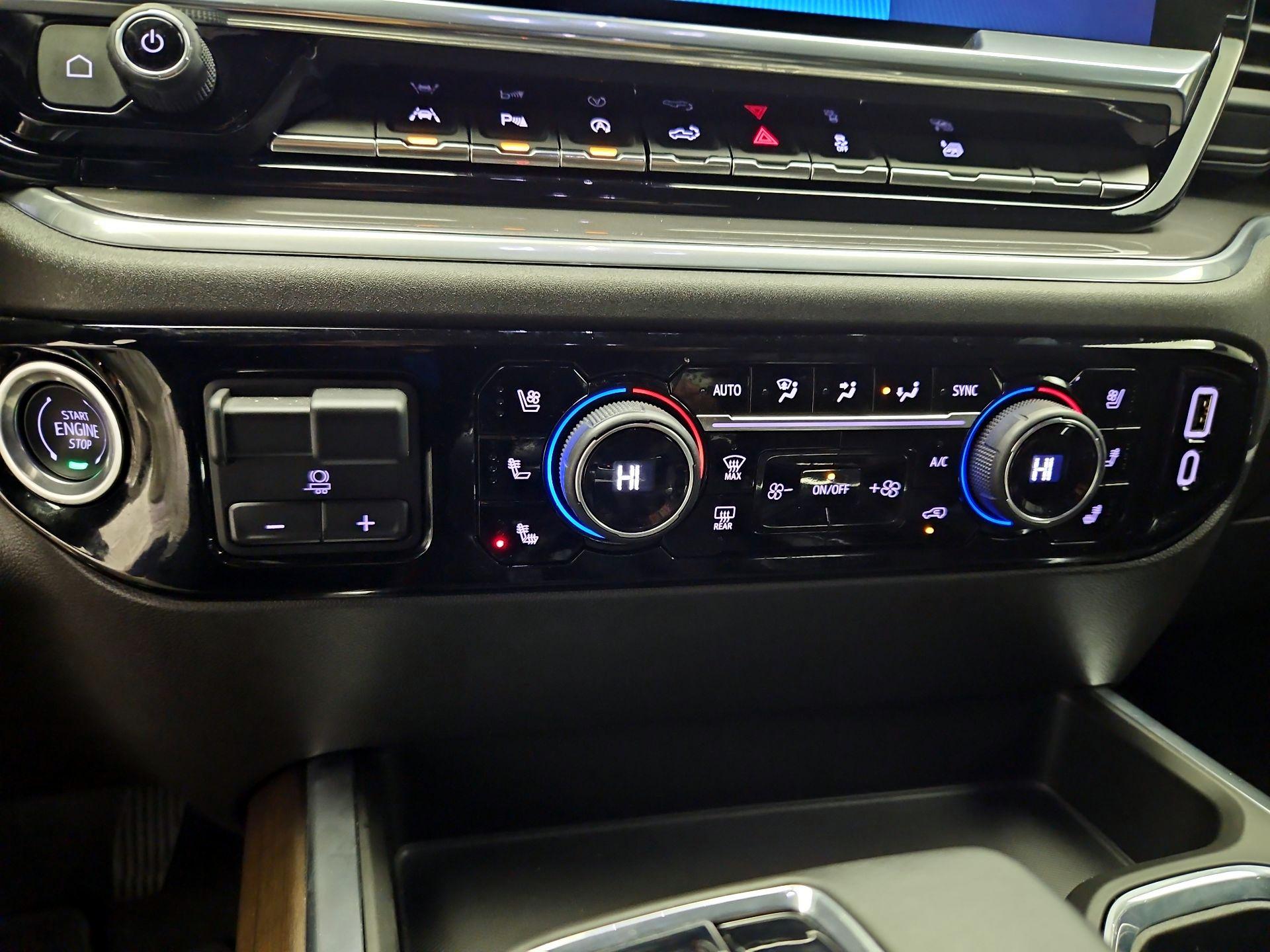 Thumbnail: 2024 Chevrolet Silverado 1500 - 16