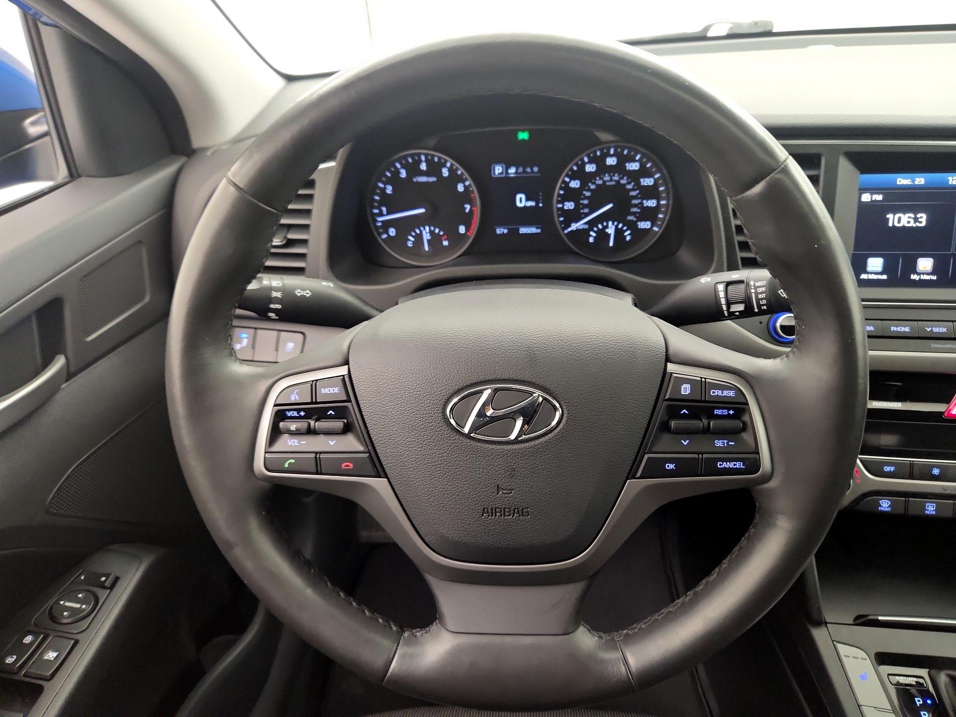 Thumbnail: 2017 Hyundai Elantra - 10