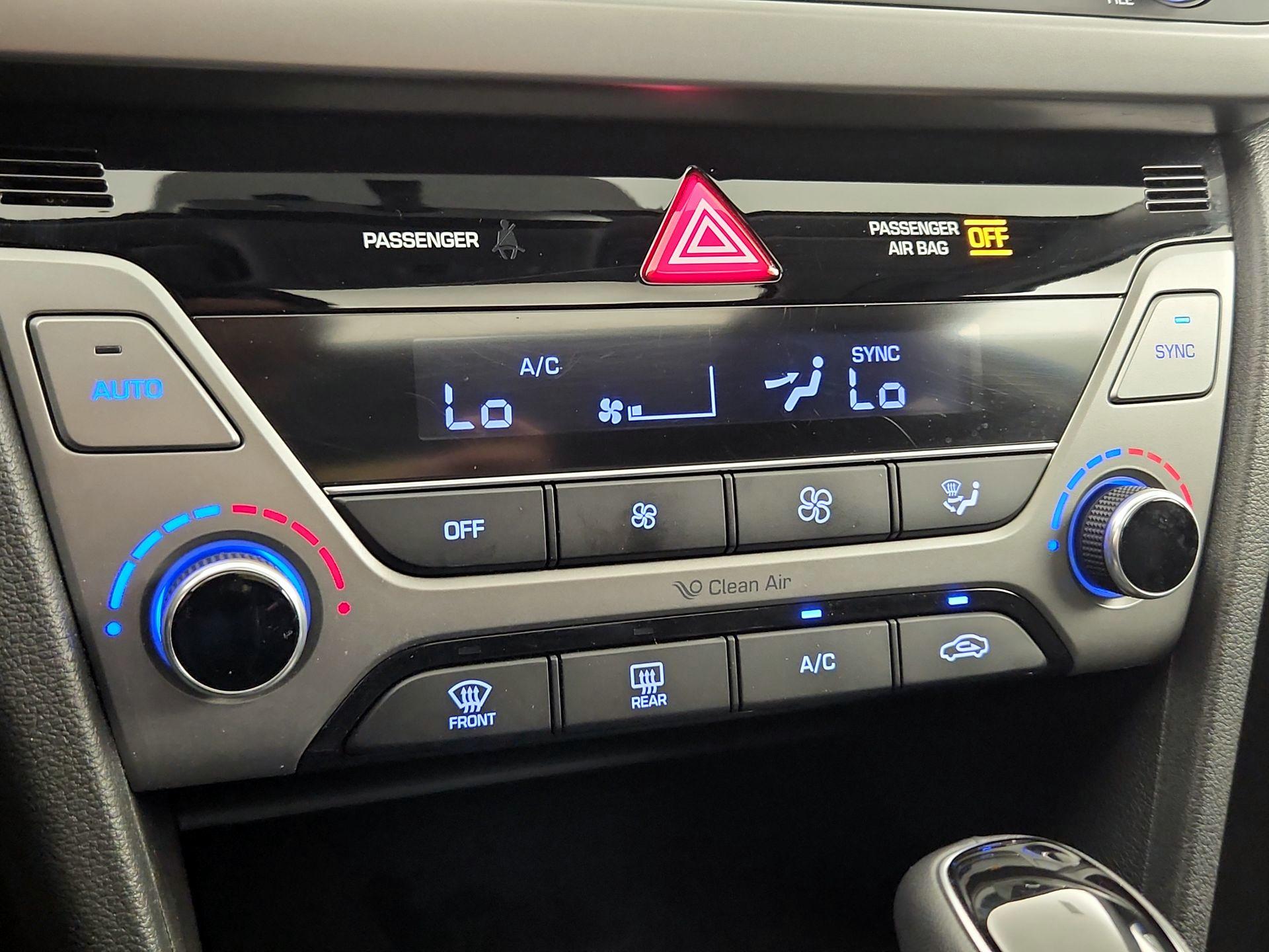 Thumbnail: 2017 Hyundai Elantra - 16