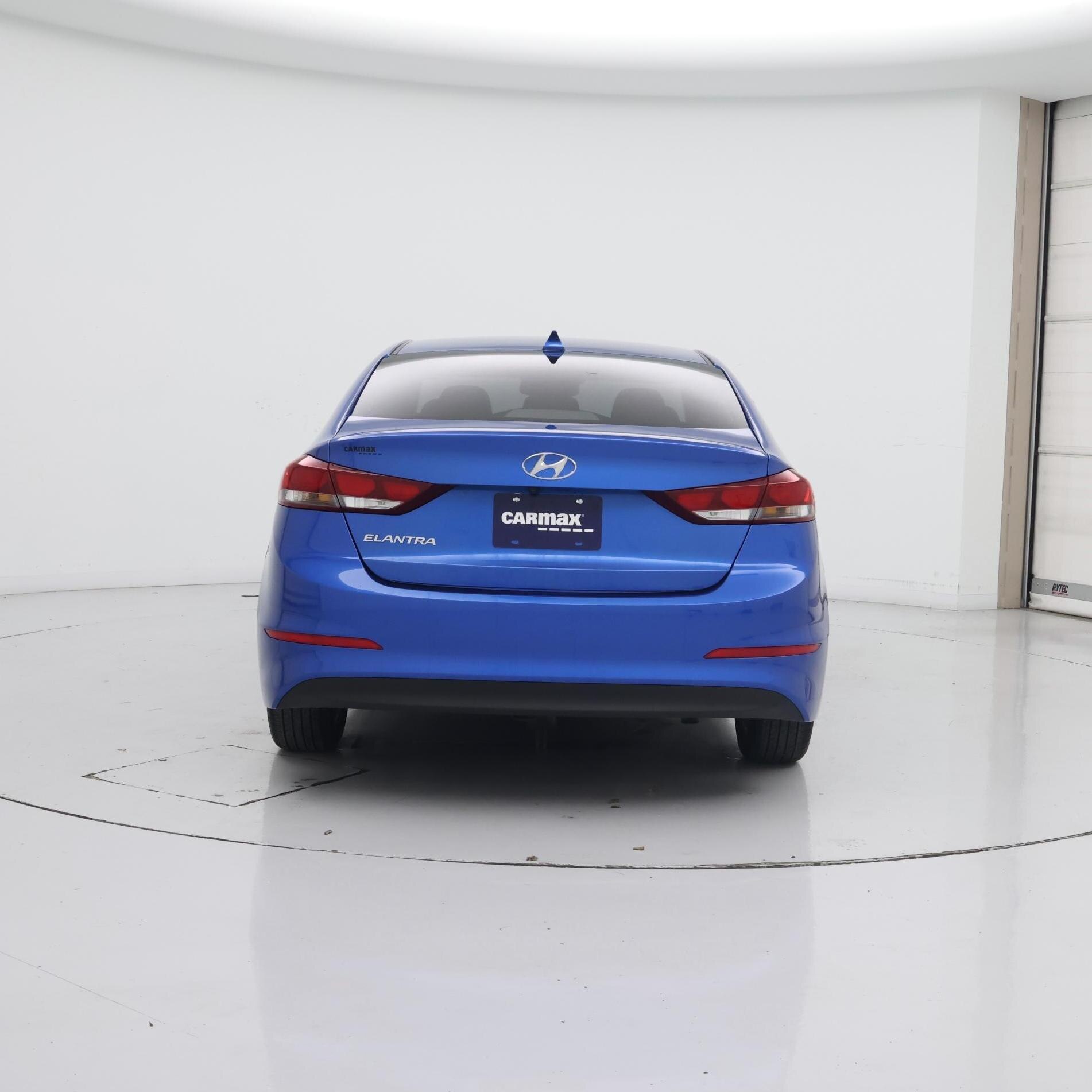 Thumbnail: 2017 Hyundai Elantra - 6