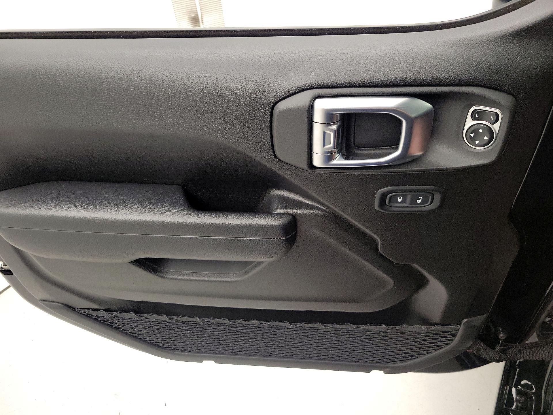 Thumbnail: 2024 Jeep Wrangler - 12