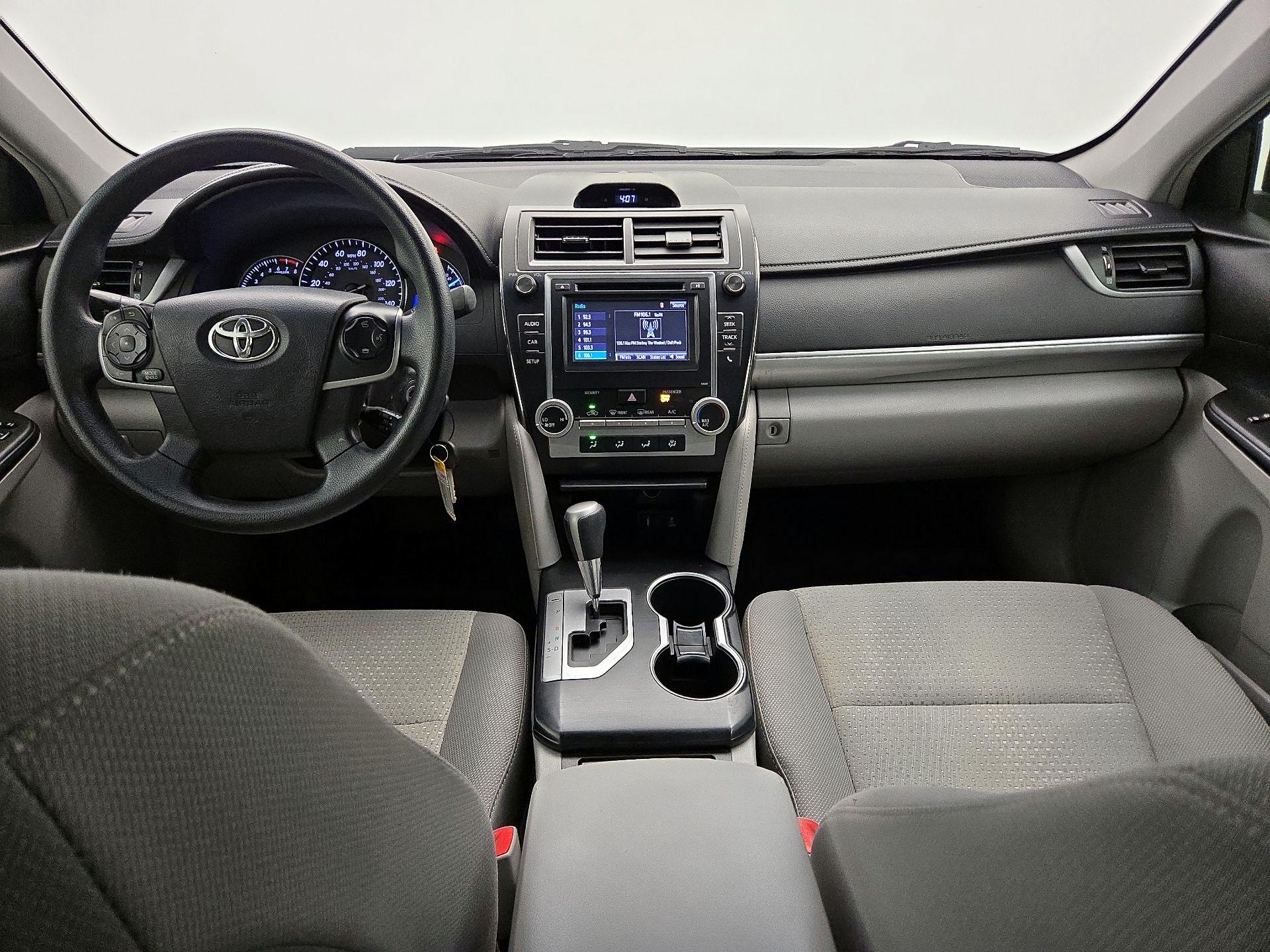 Thumbnail: 2014 Toyota Camry - 9