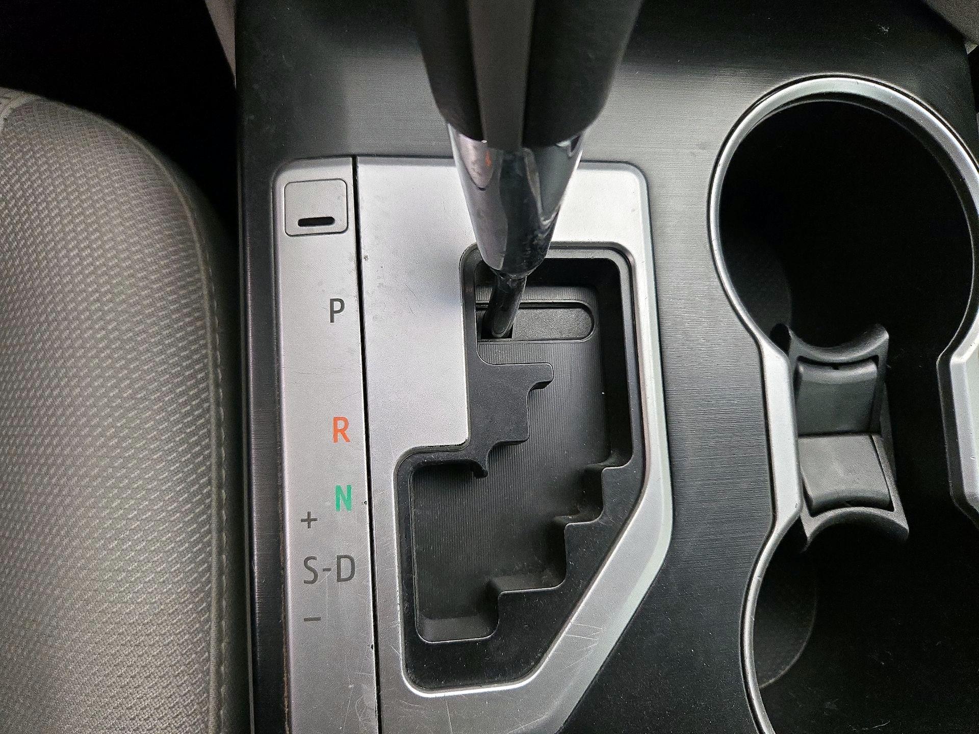 Thumbnail: 2014 Toyota Camry - 17